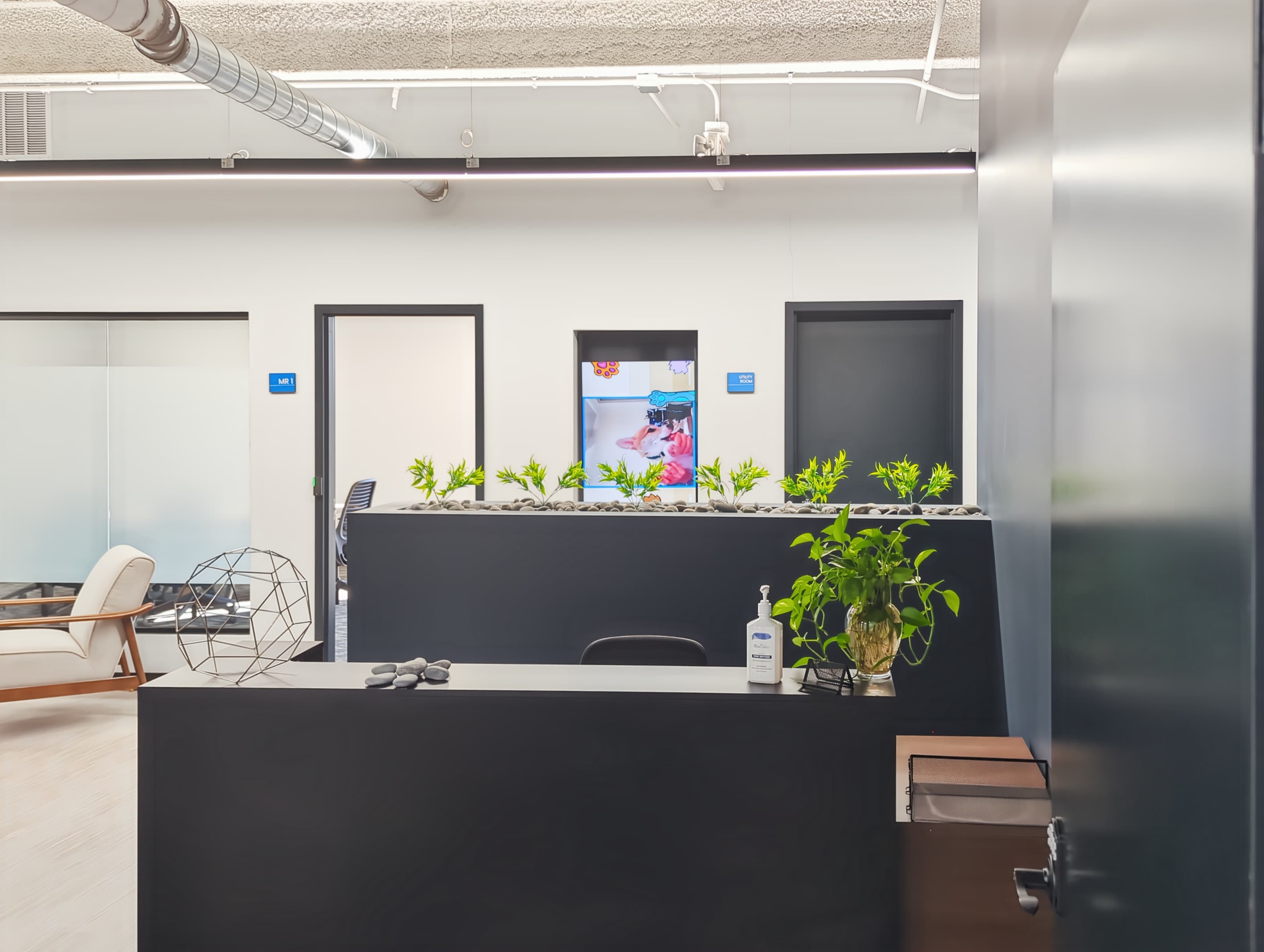 MI, Madison Heights - Dequindre Rd image 10