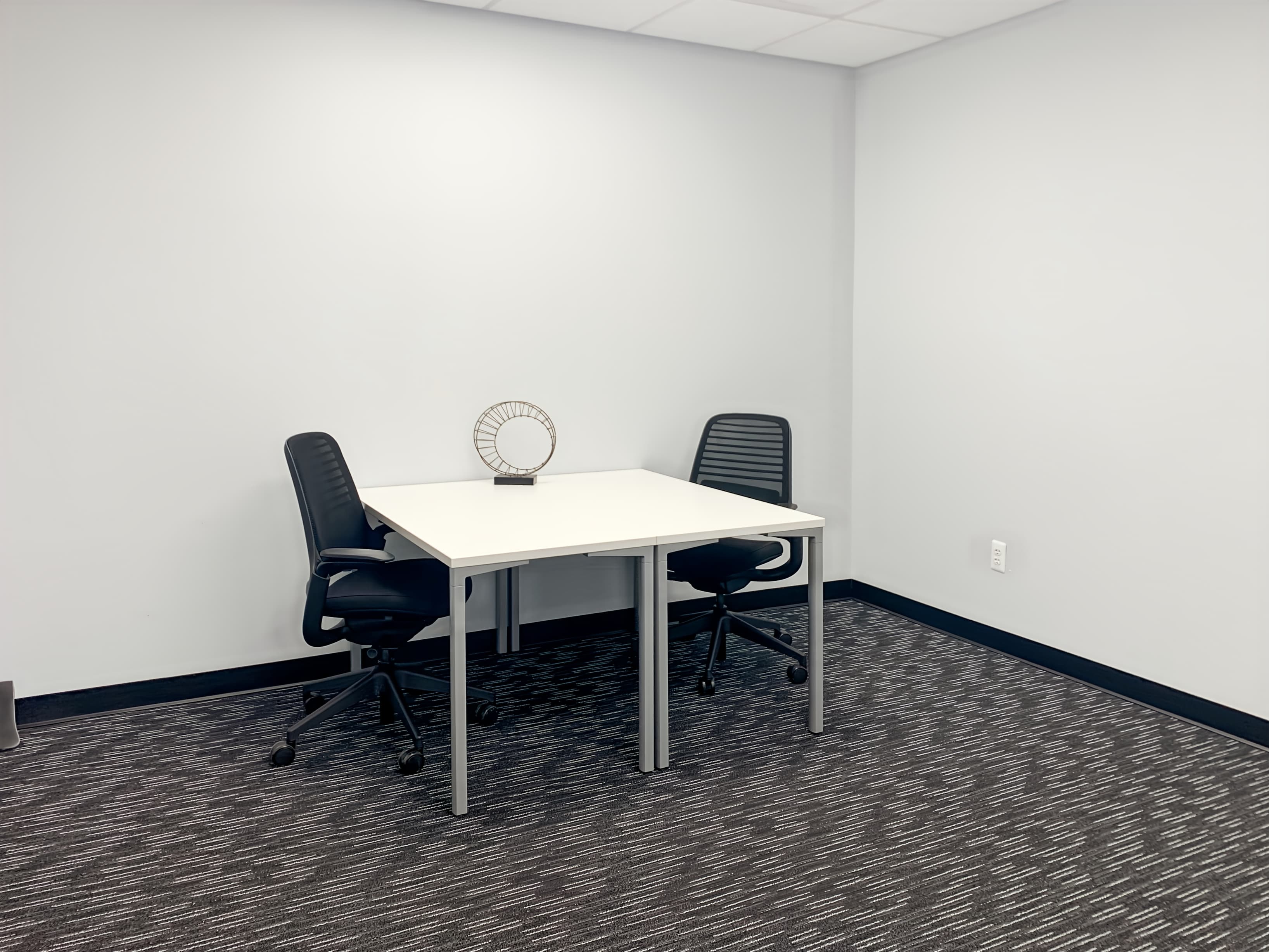 MI, Madison Heights - Dequindre Rd image 3