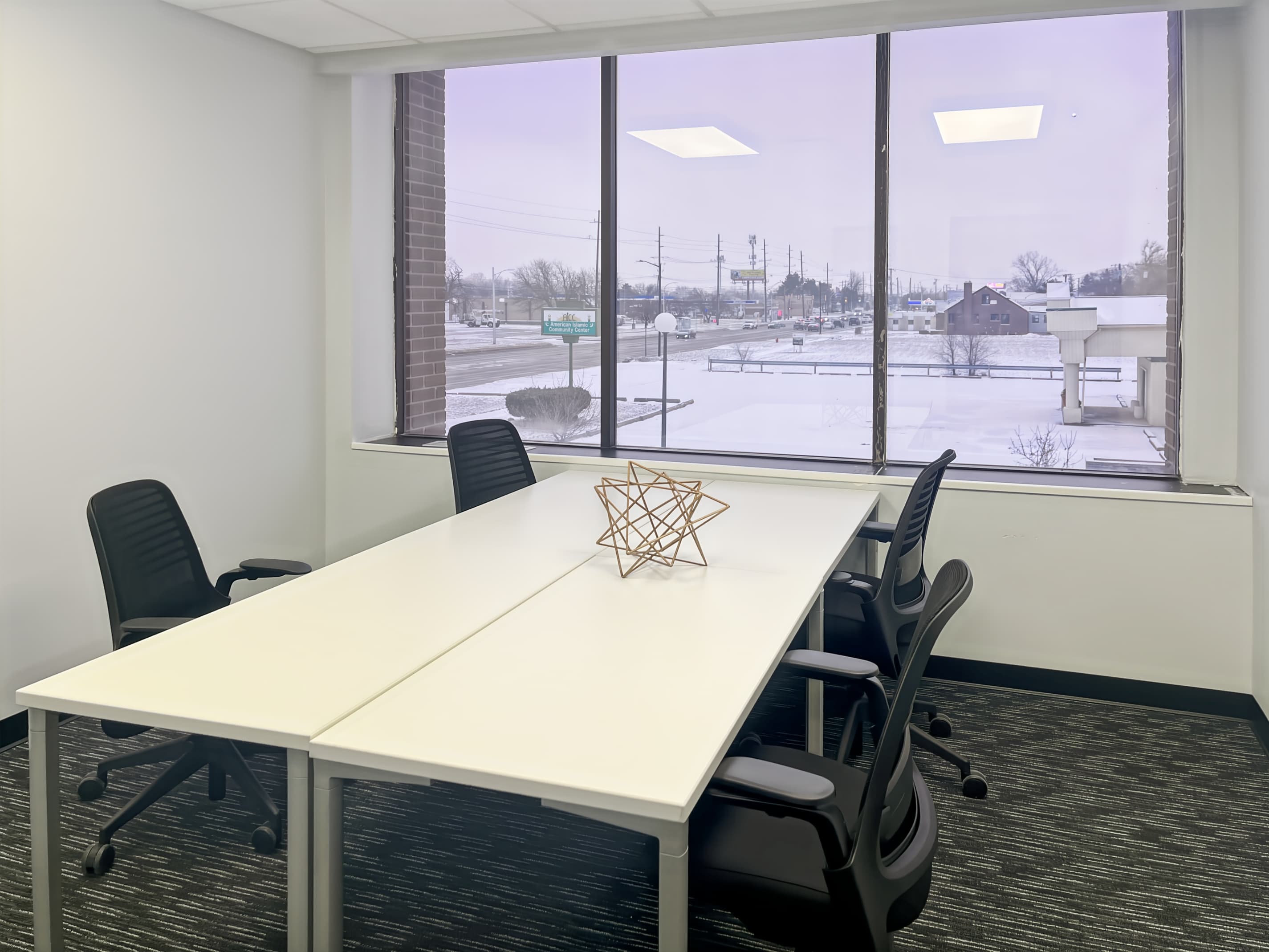 MI, Madison Heights - Dequindre Rd image 5