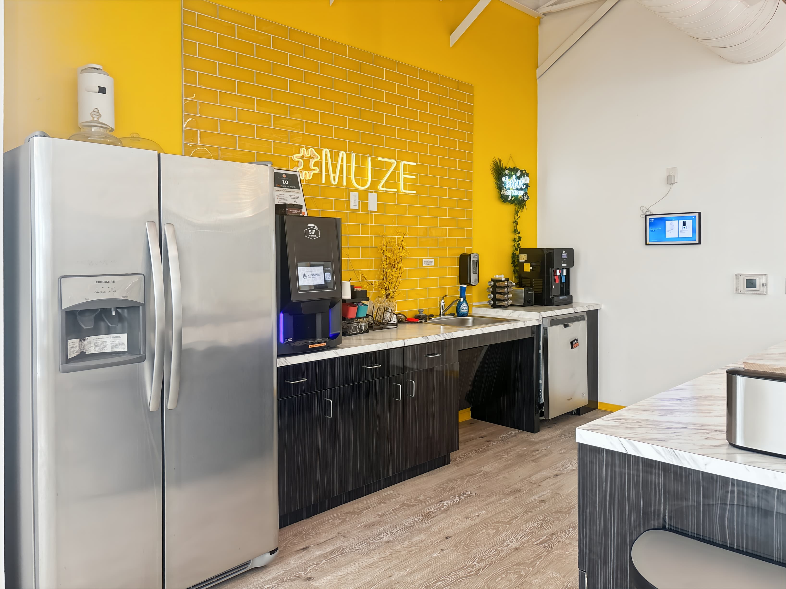 TX, Houston - Kirby Dr image 8