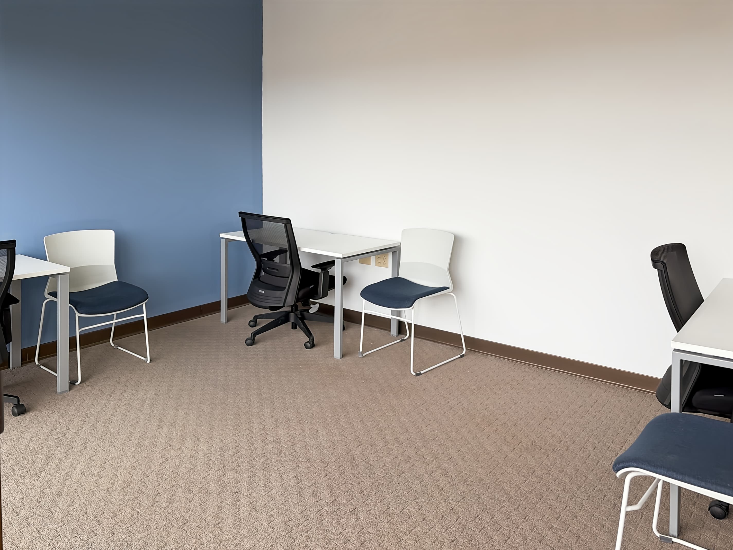 MI, Lansing – West Lake Lansing image 10