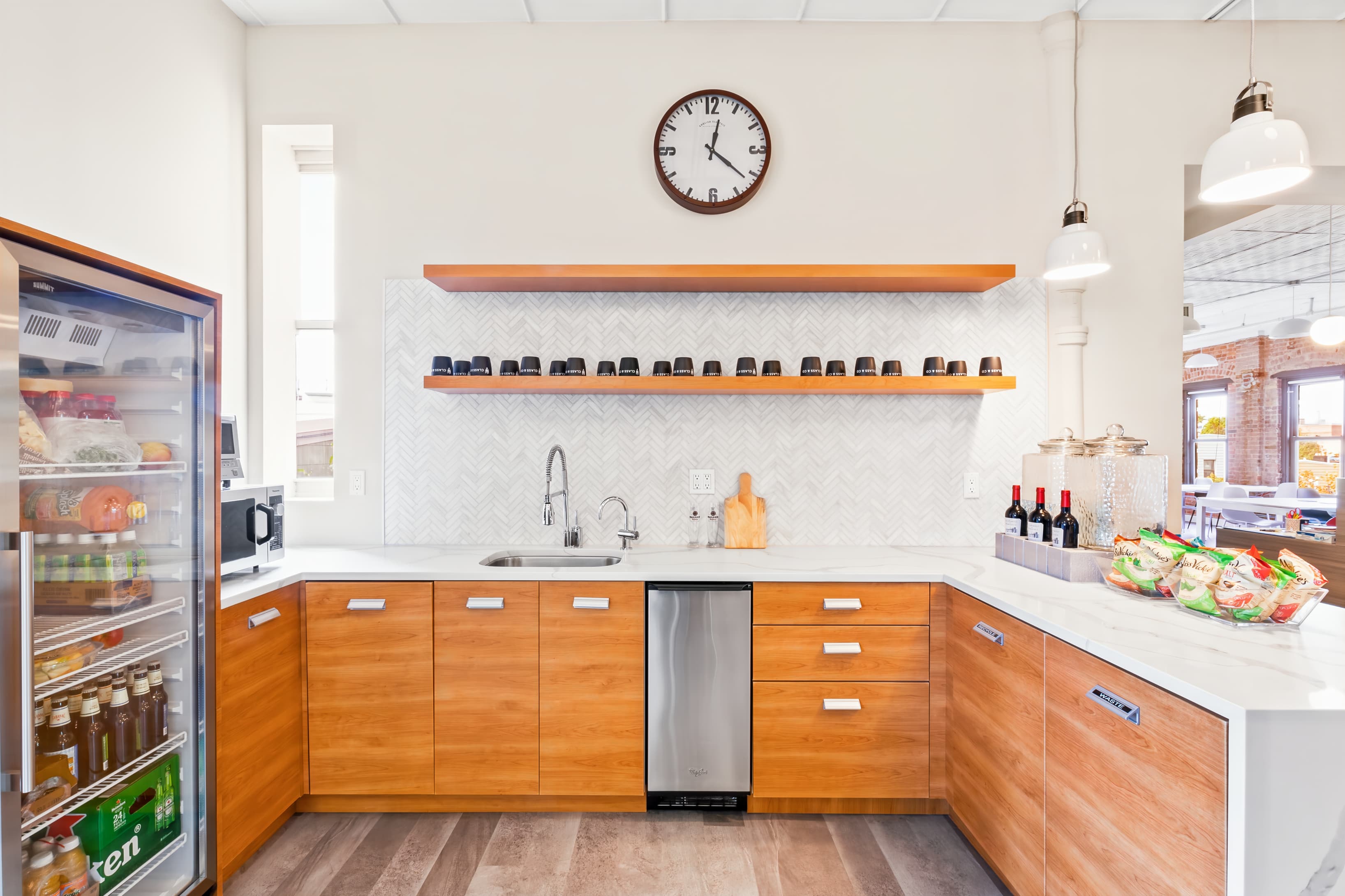 NY, Brooklyn - Ainslie Street image 7 NY, Brooklyn - Ainslie Street image 7