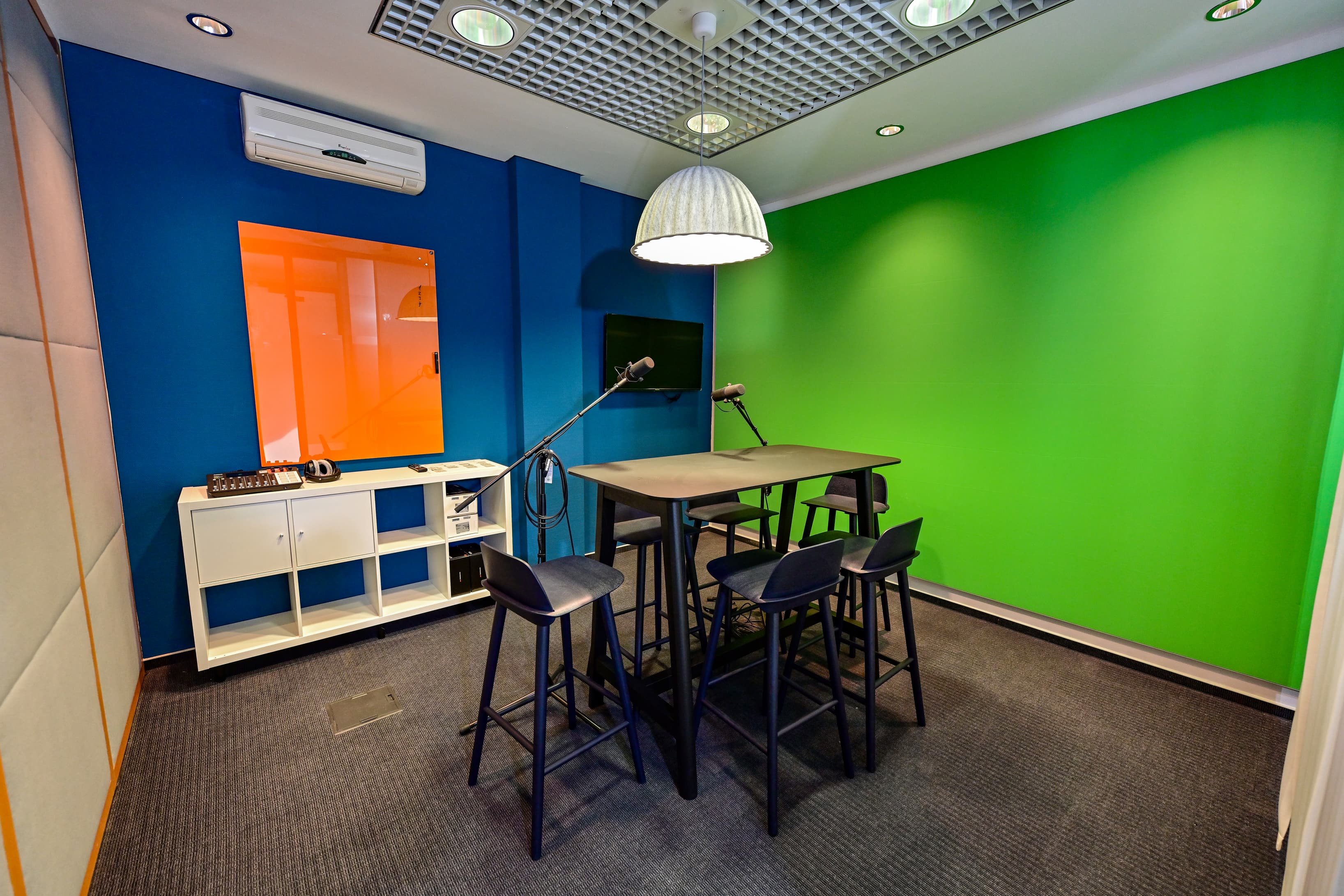 ISERLOHN, HQ Iserlohn image 6