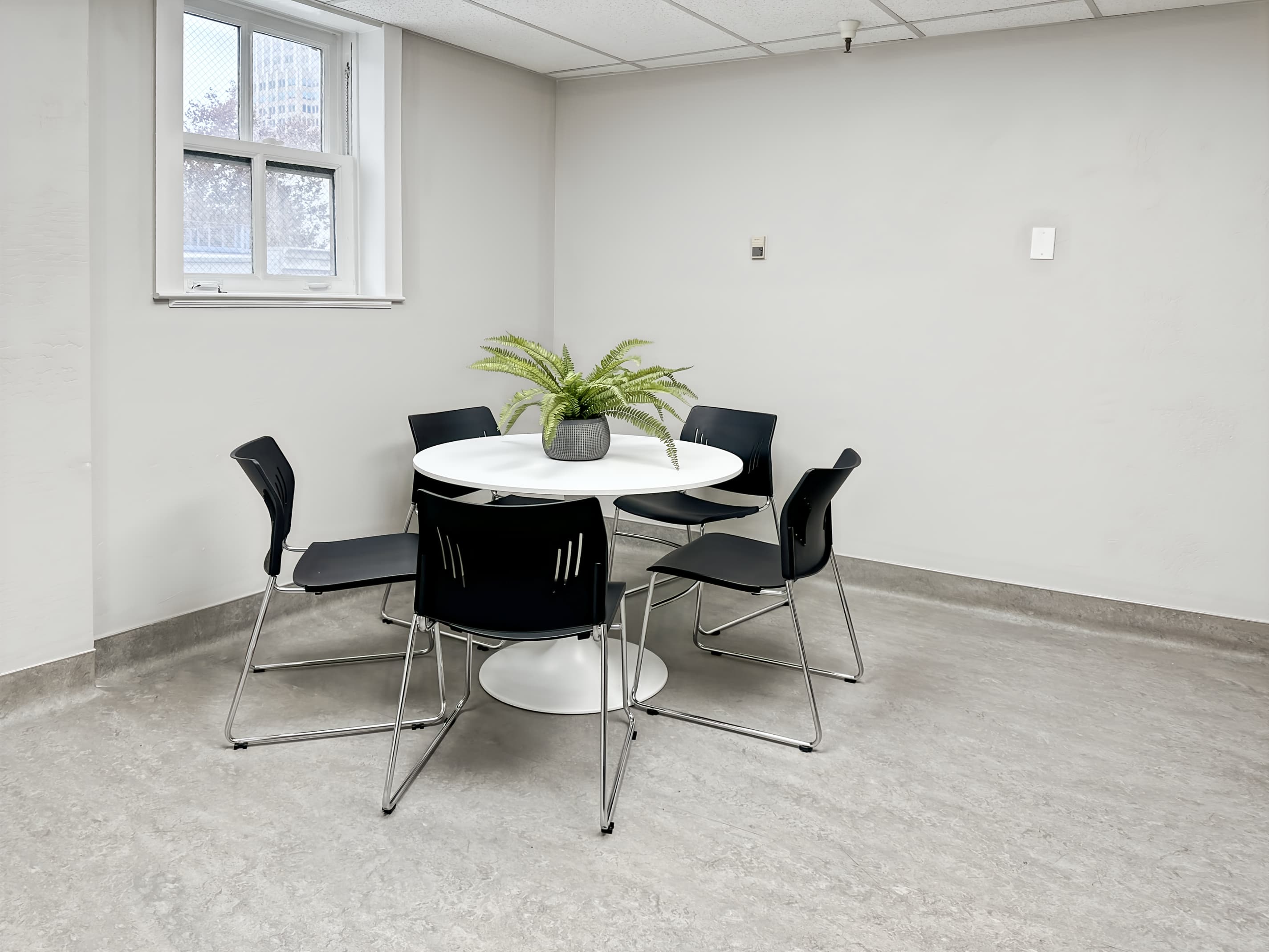 CA, Sacramento - 11th St image 2 CA, Sacramento - 11th St image 2