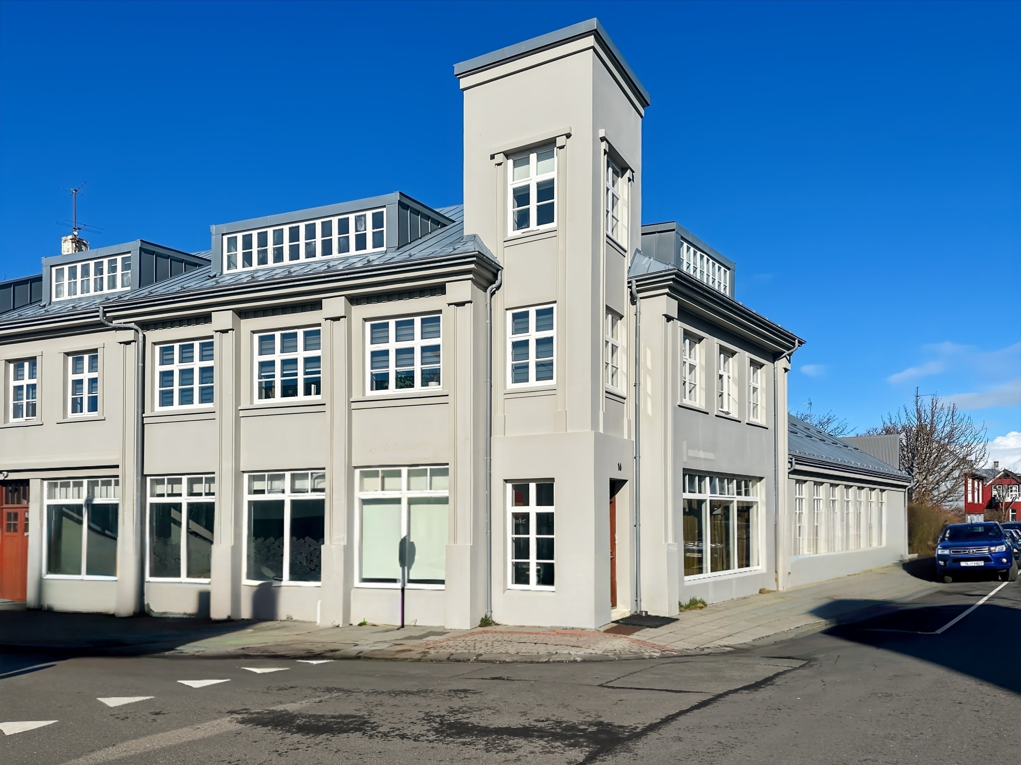 Reykjavik, B16 image 2 Reykjavik, B16 image 2