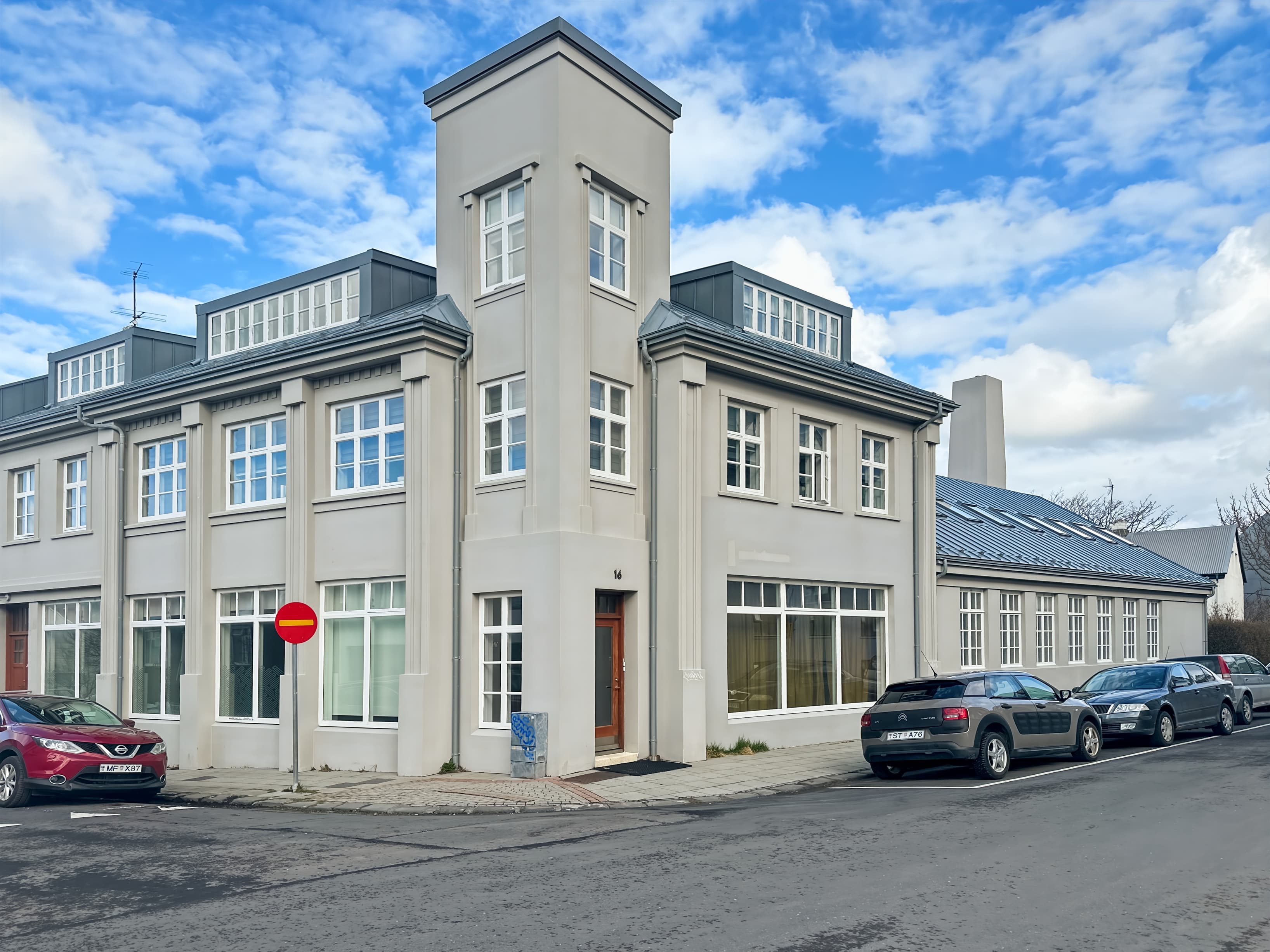 Reykjavik, B16 image 7 Reykjavik, B16 image 7