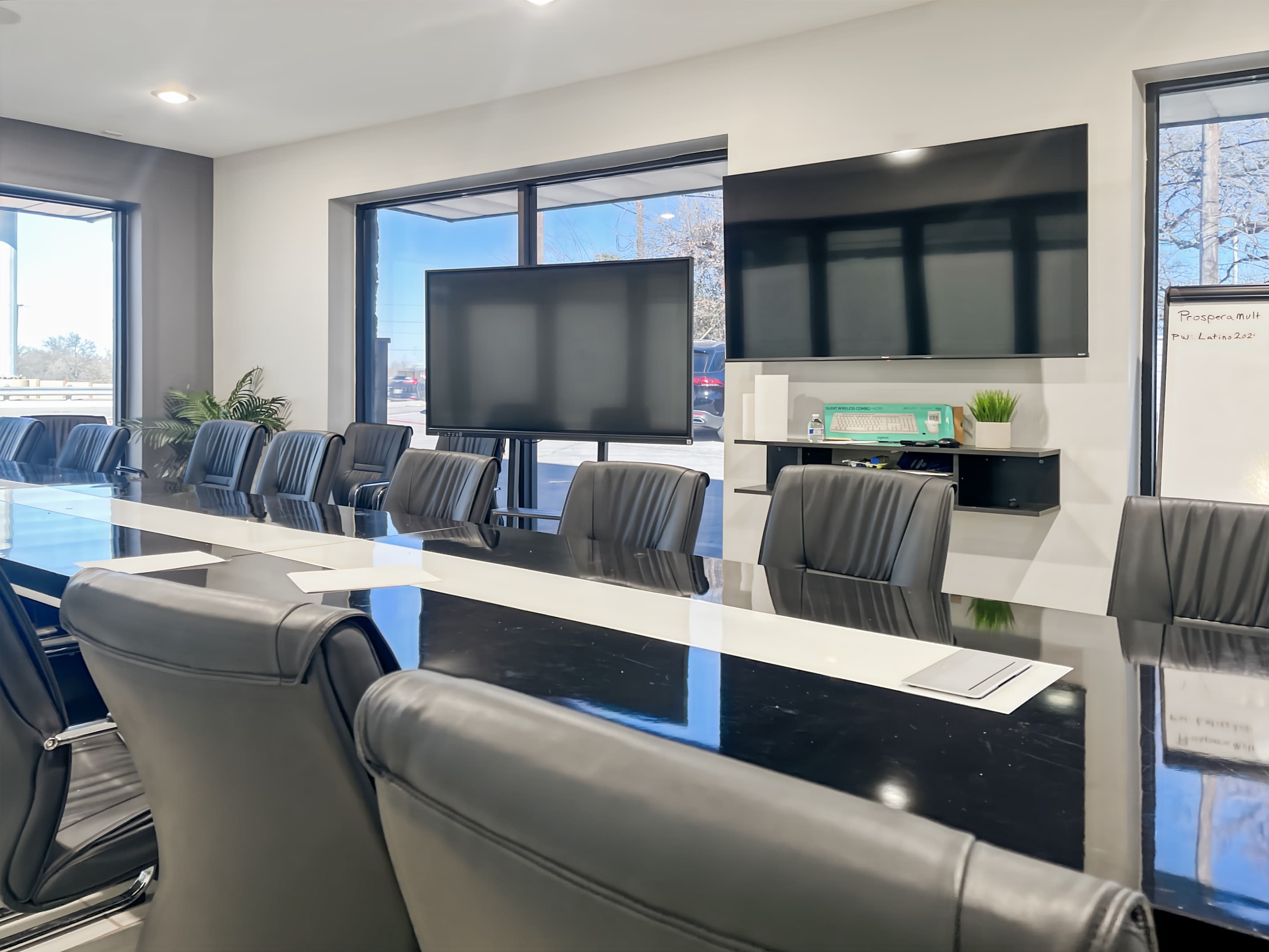 TX, Bedford - Airport Freeway image 12