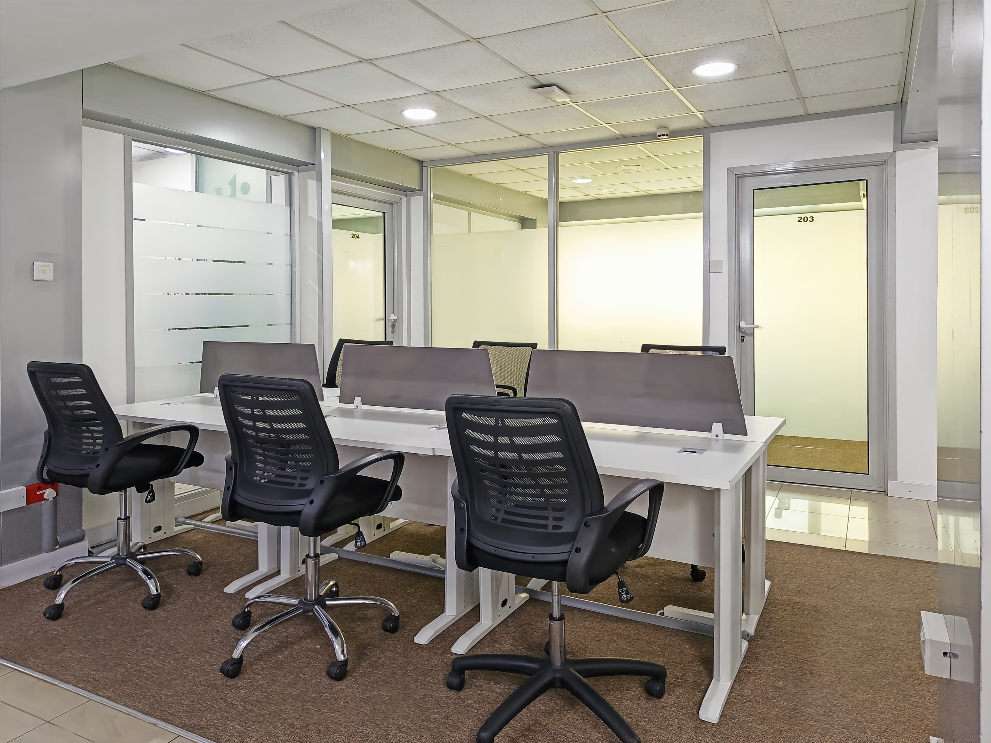 Lagos, Mulliner Towers 2 image 2