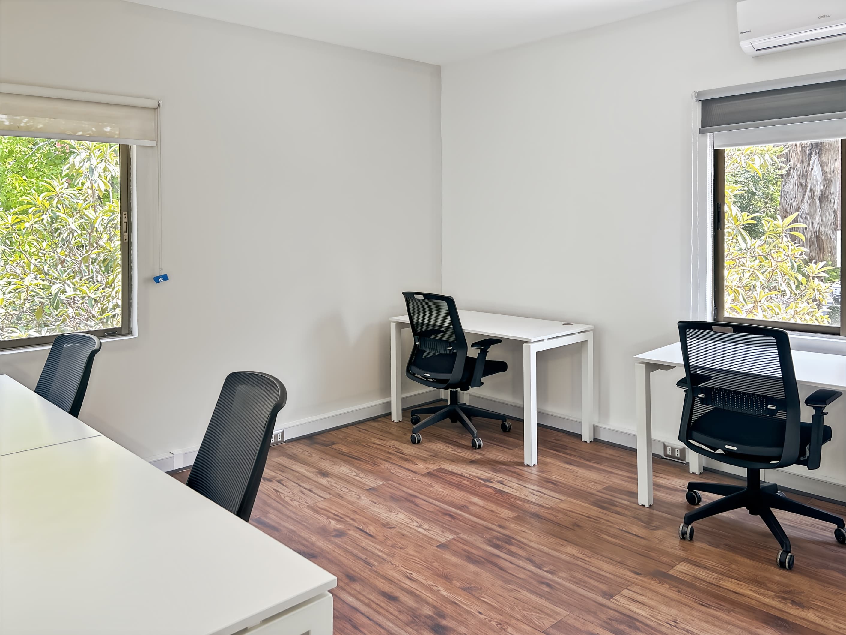 Santiago, Luis Carrera image 5