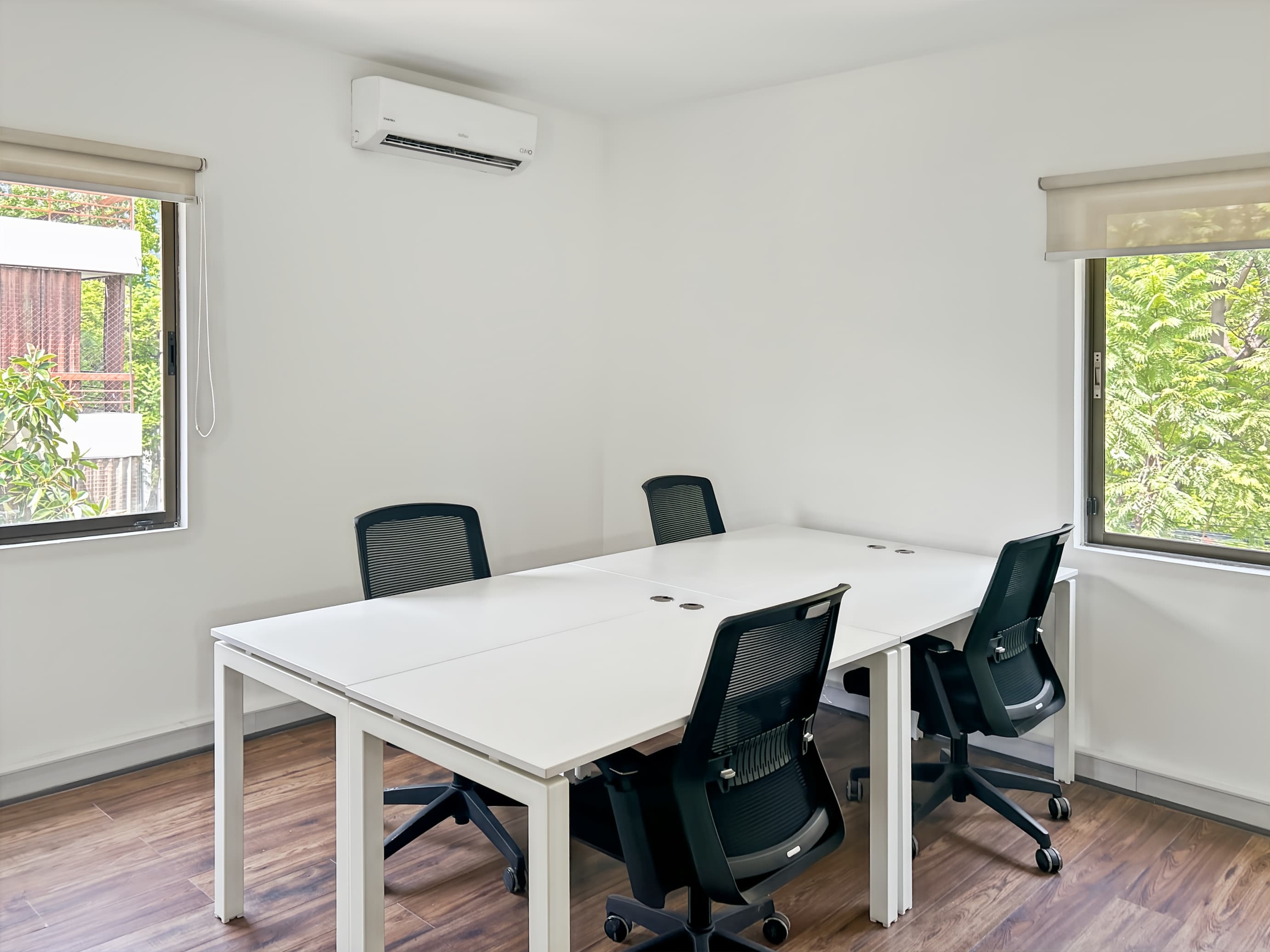 Santiago, Luis Carrera image 9