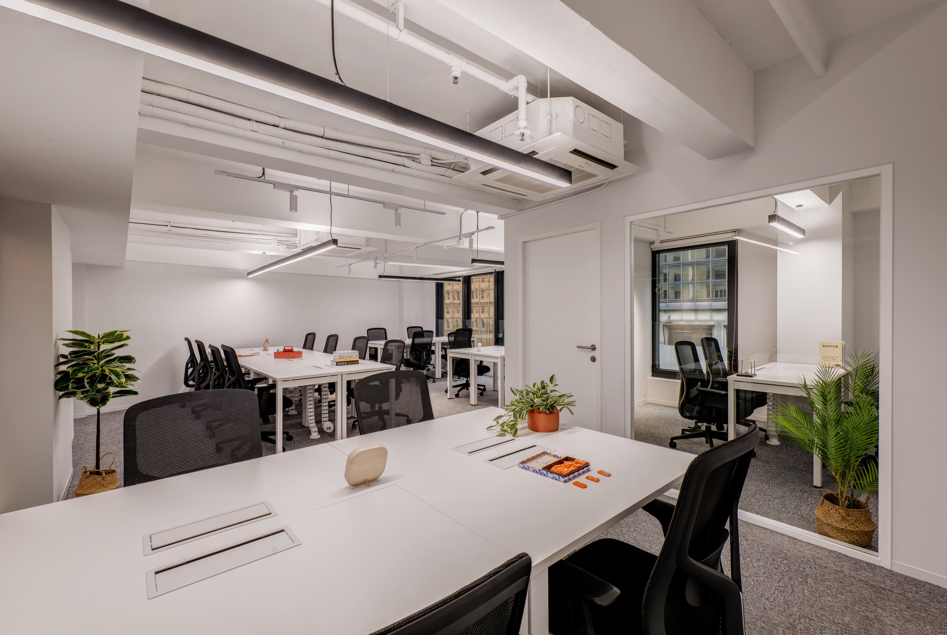 Hong Kong, The Voeux image 5