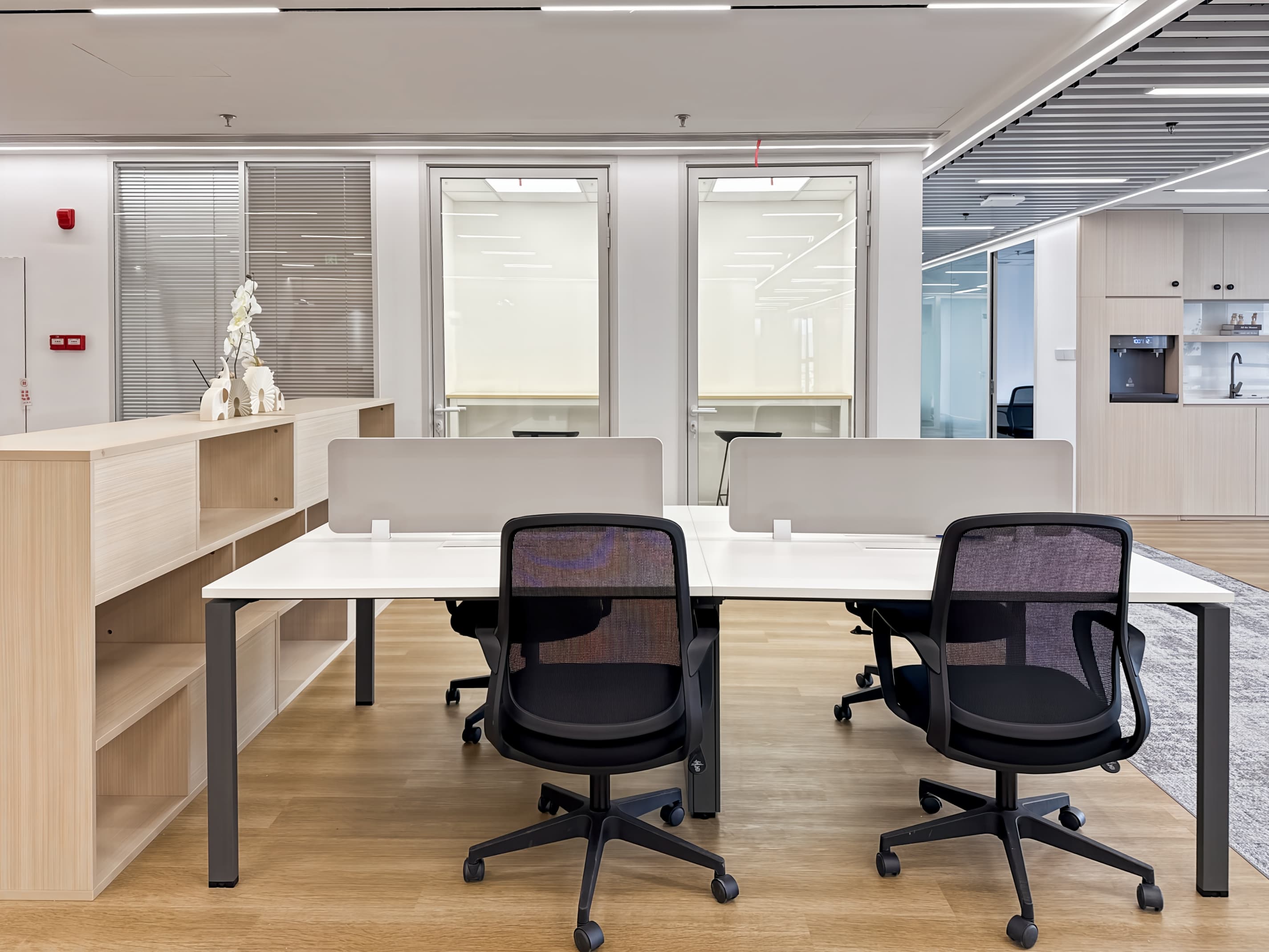 Zhongshan, Golden Eagle Building image 8