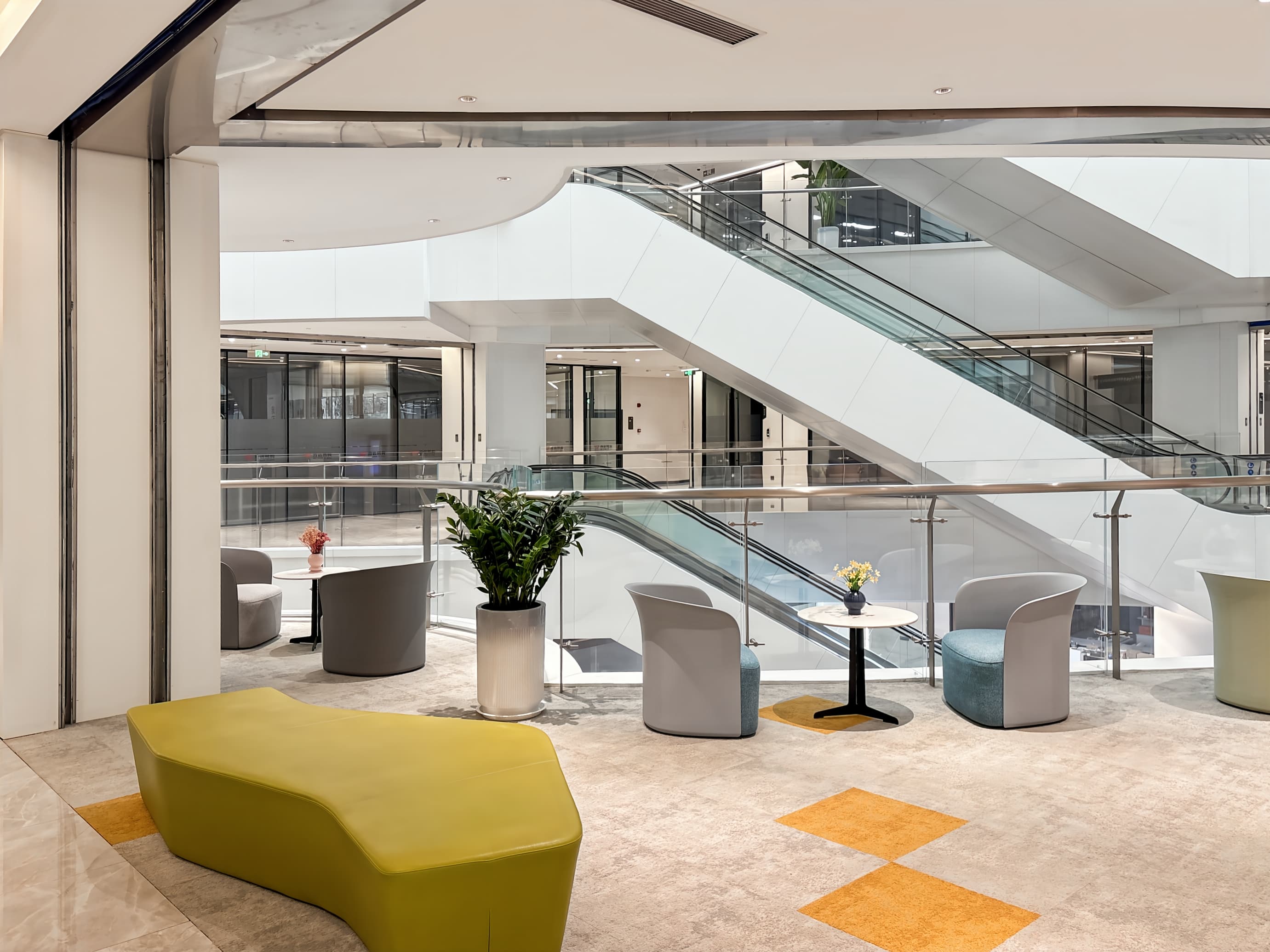 Xi'an, De Yue Windows of Knowledge image 7