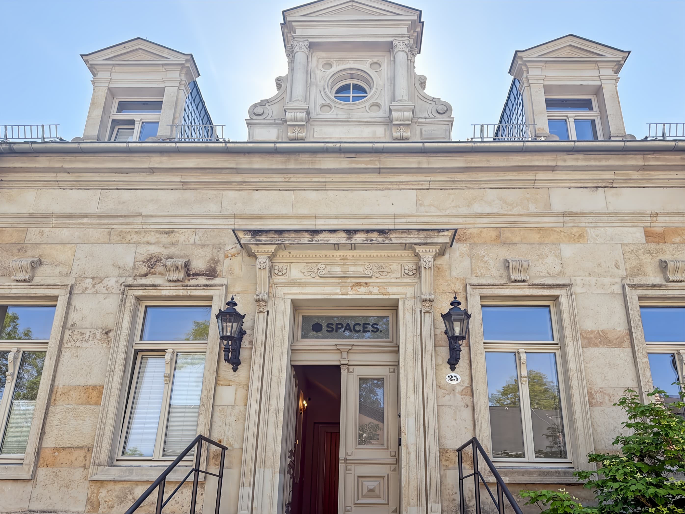 DRESDEN, Villa Erlwein image 4