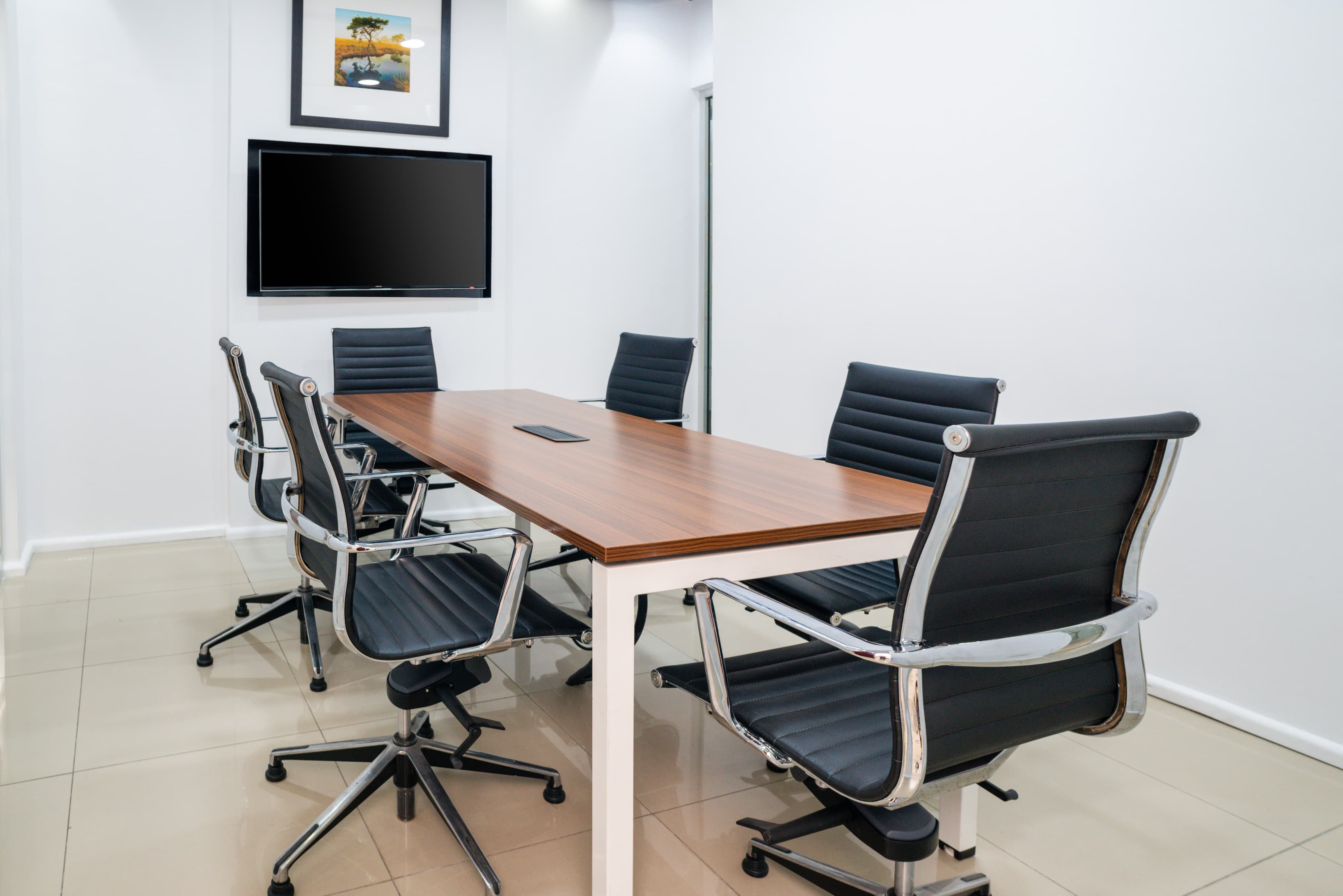 DAR ES SALAAM, Kinondoni Road - TZS image 4 DAR ES SALAAM, Kinondoni Road - TZS image 4