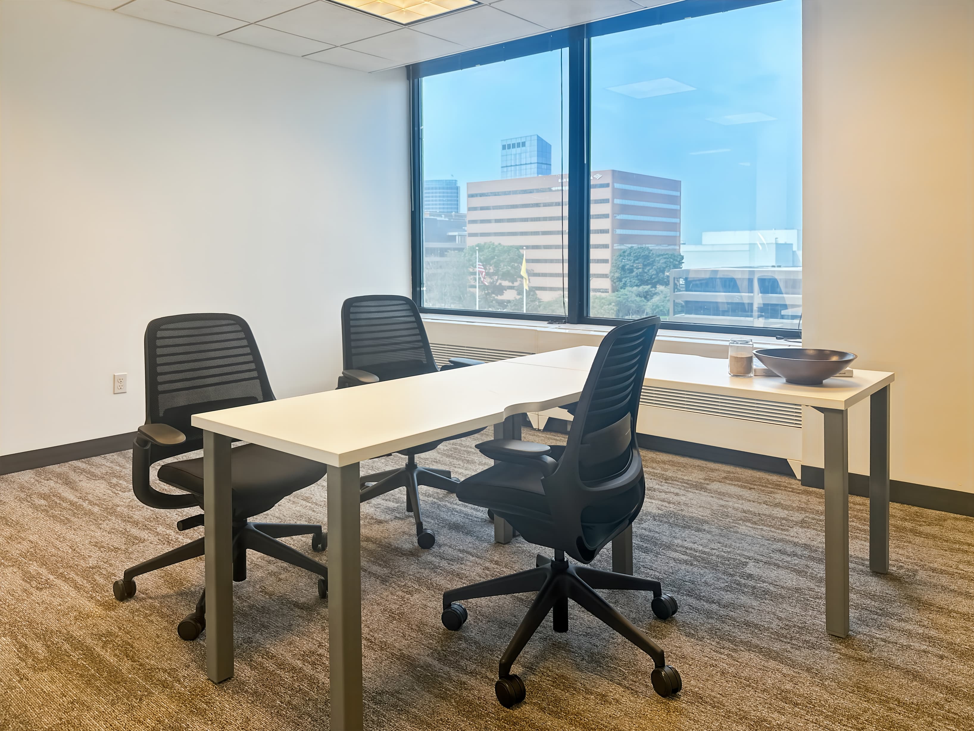 MI, Grand Rapids - Ottawa Ave NW image 3