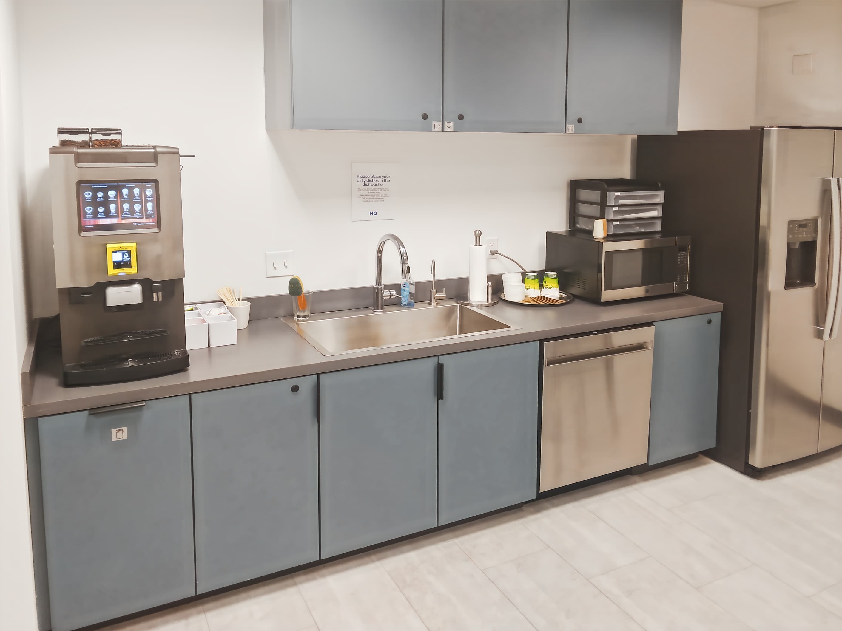 MI, Grand Rapids - Ottawa Ave NW image 13