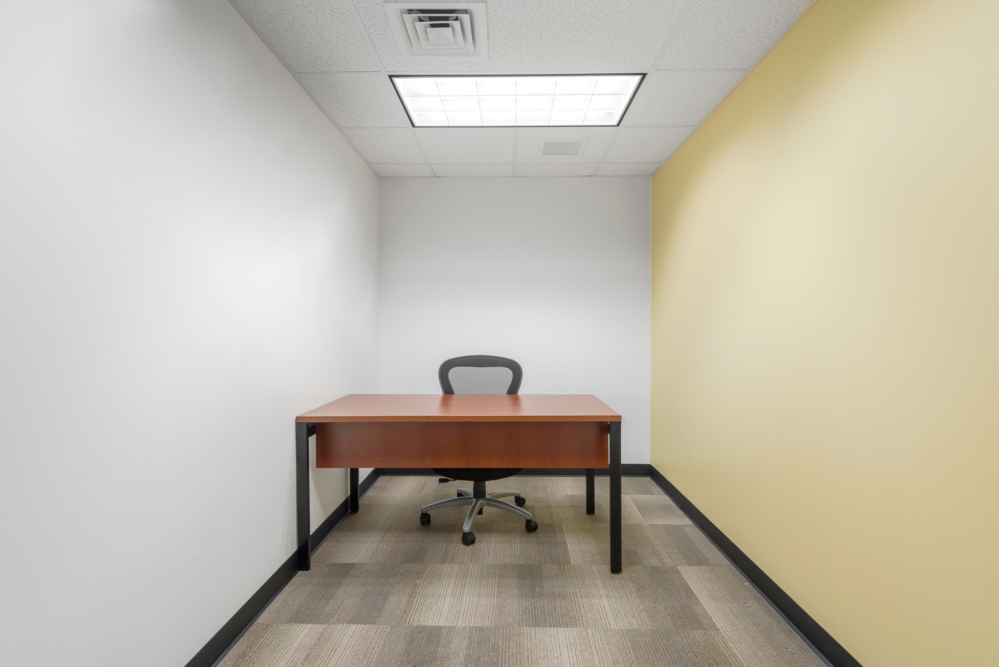 CT, East Berlin - East Berlin image 7