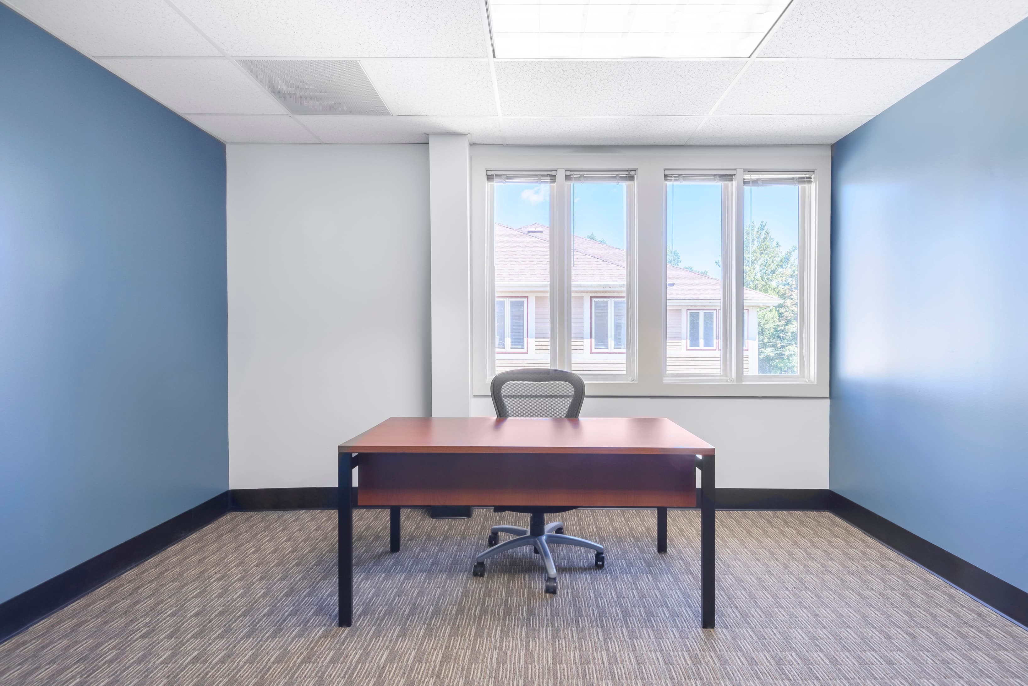 CT, East Berlin - East Berlin image 4