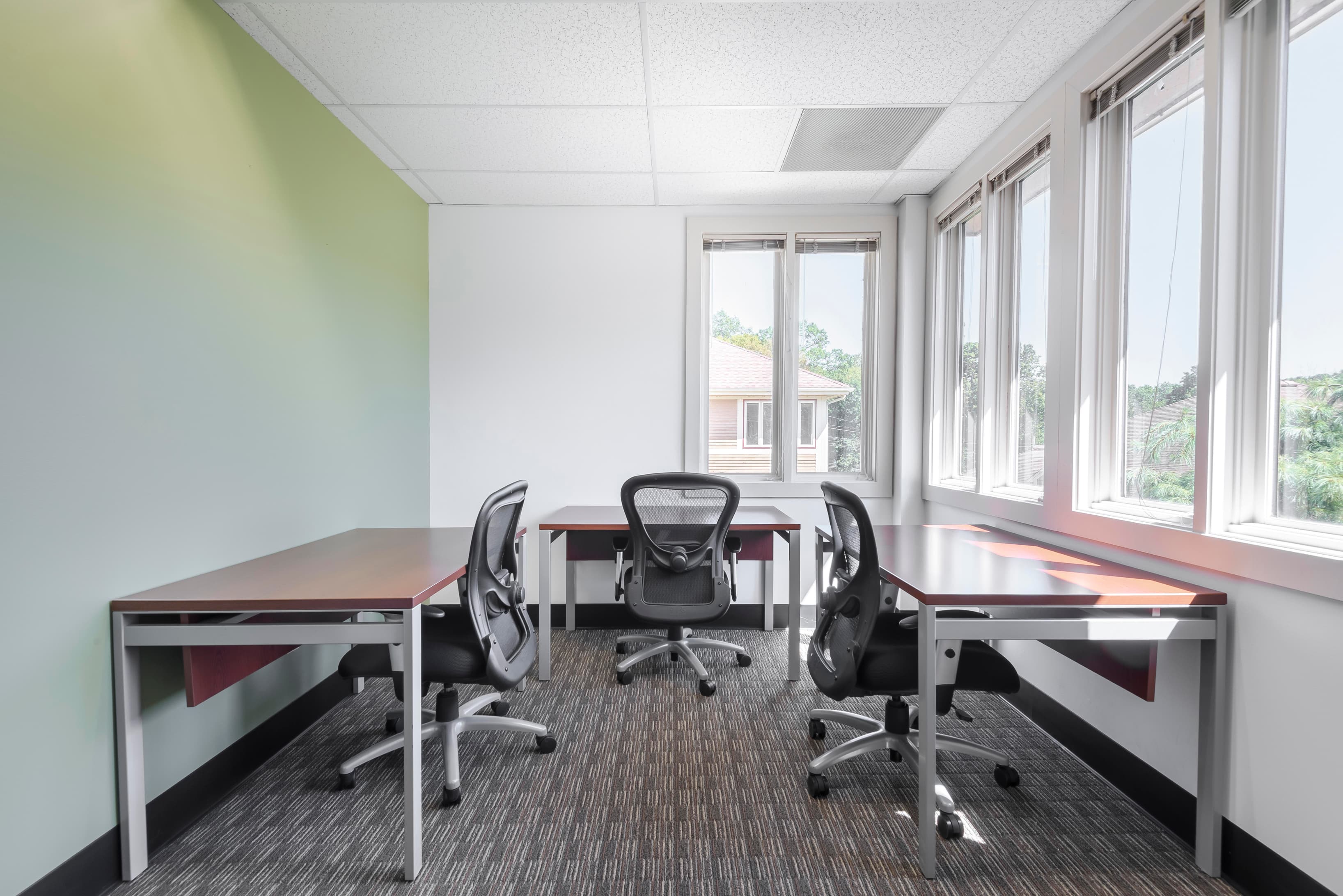 CT, East Berlin - East Berlin image 9