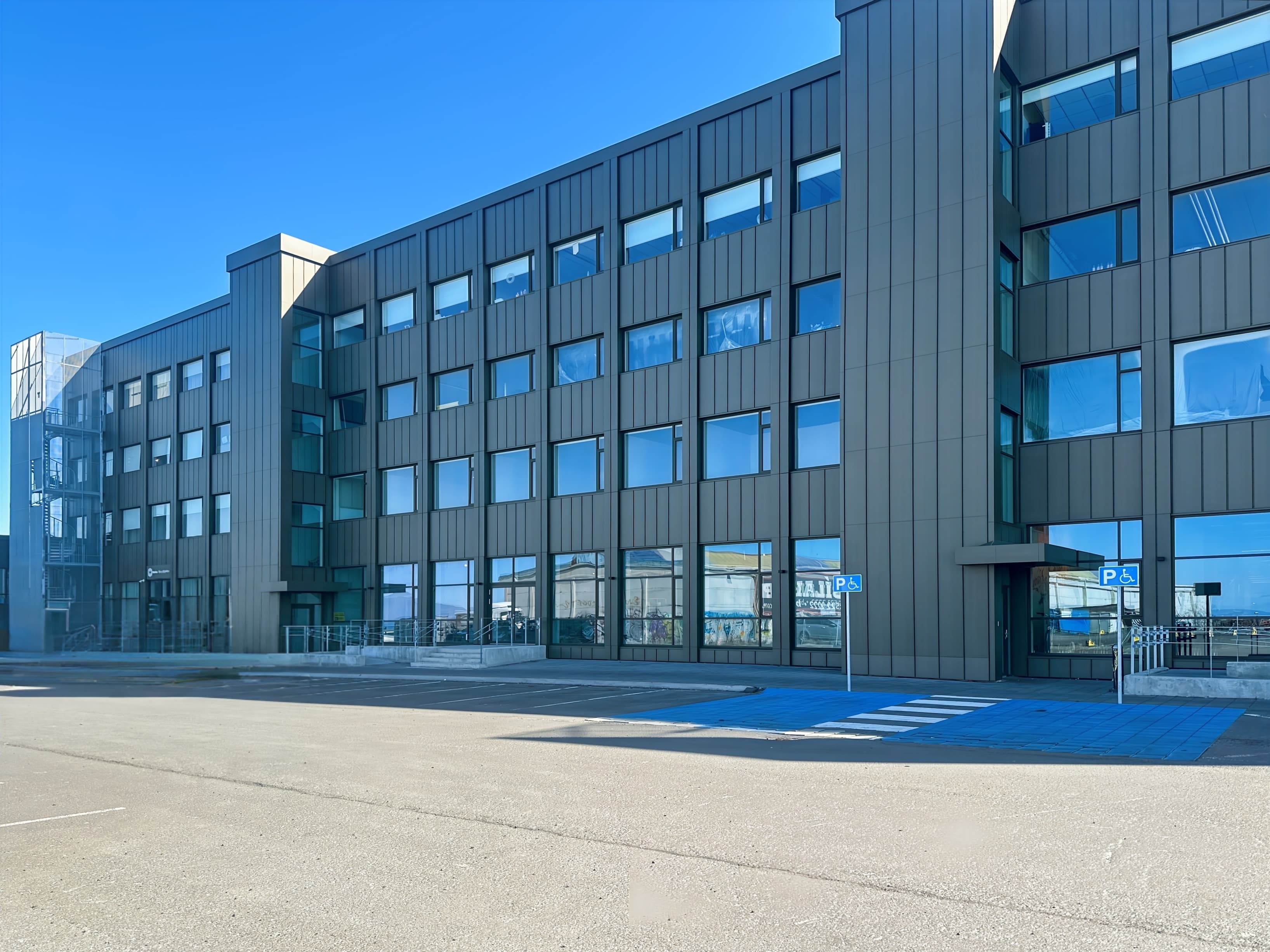 Reykjavík, Köllunarklettsvegur image 5 Reykjavík, Köllunarklettsvegur image 5