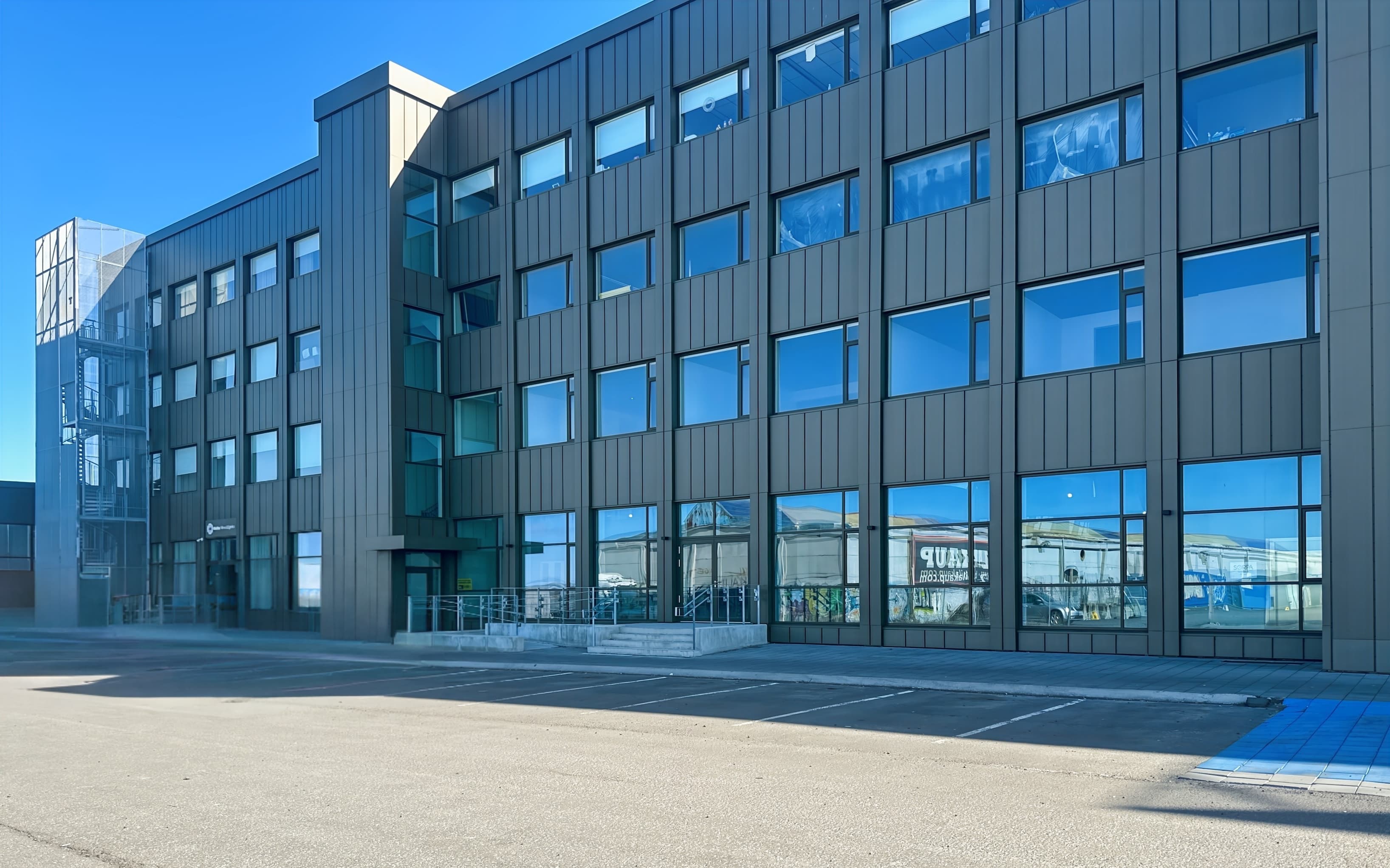 Reykjavík, Köllunarklettsvegur image 9 Reykjavík, Köllunarklettsvegur image 9