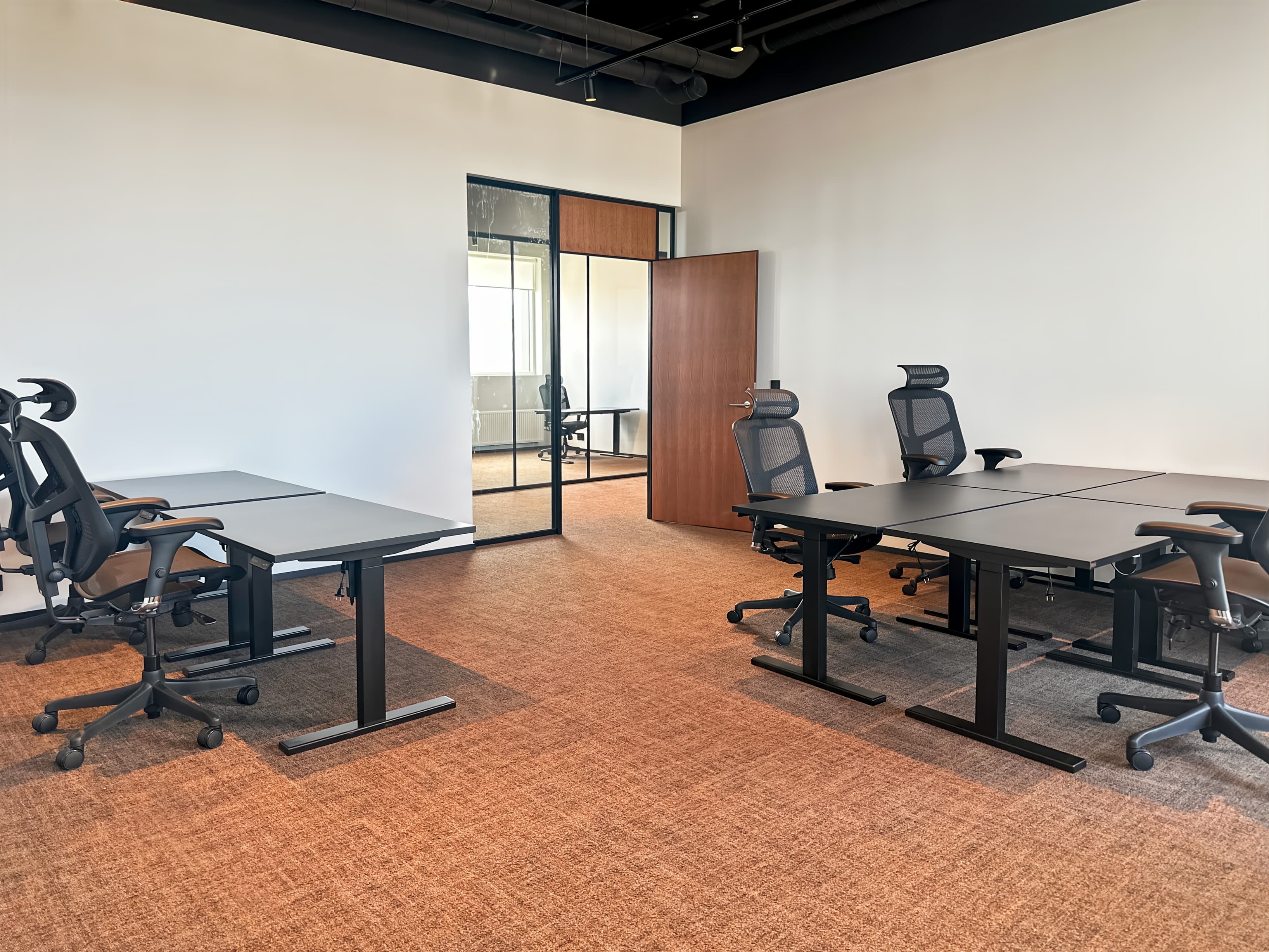 Reykjavík, Köllunarklettsvegur image 7 Reykjavík, Köllunarklettsvegur image 7