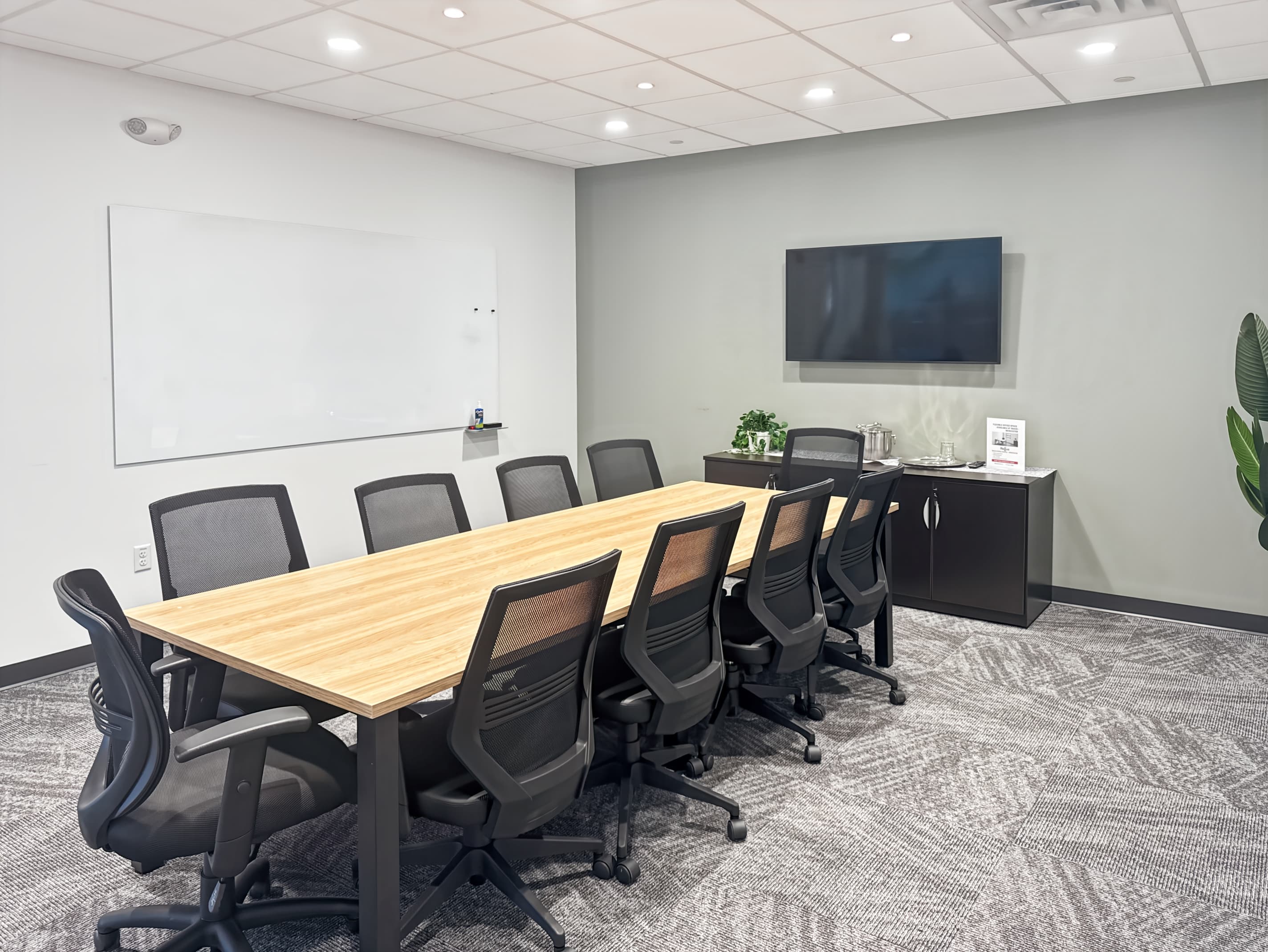 MA, Worcester - Grove St image 5