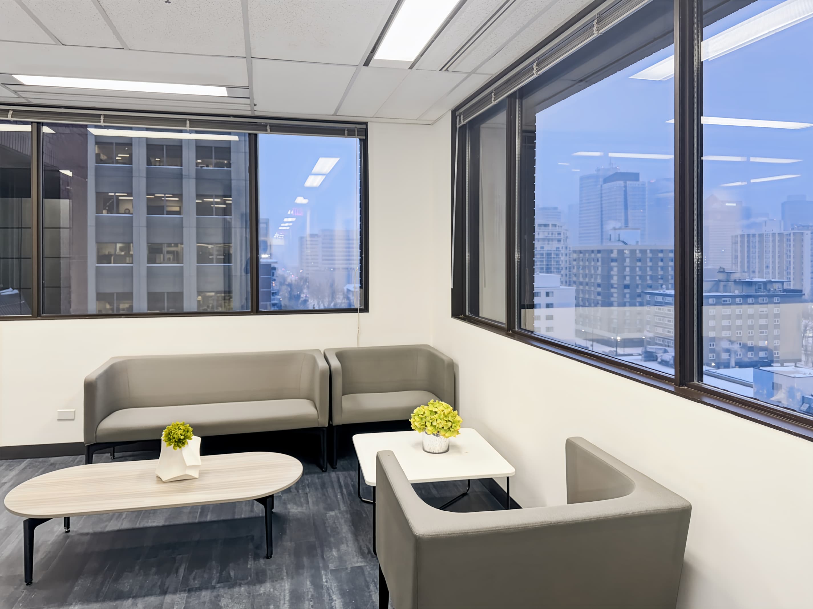 AB, Edmonton - 98 Avenue image 5 AB, Edmonton - 98 Avenue image 5