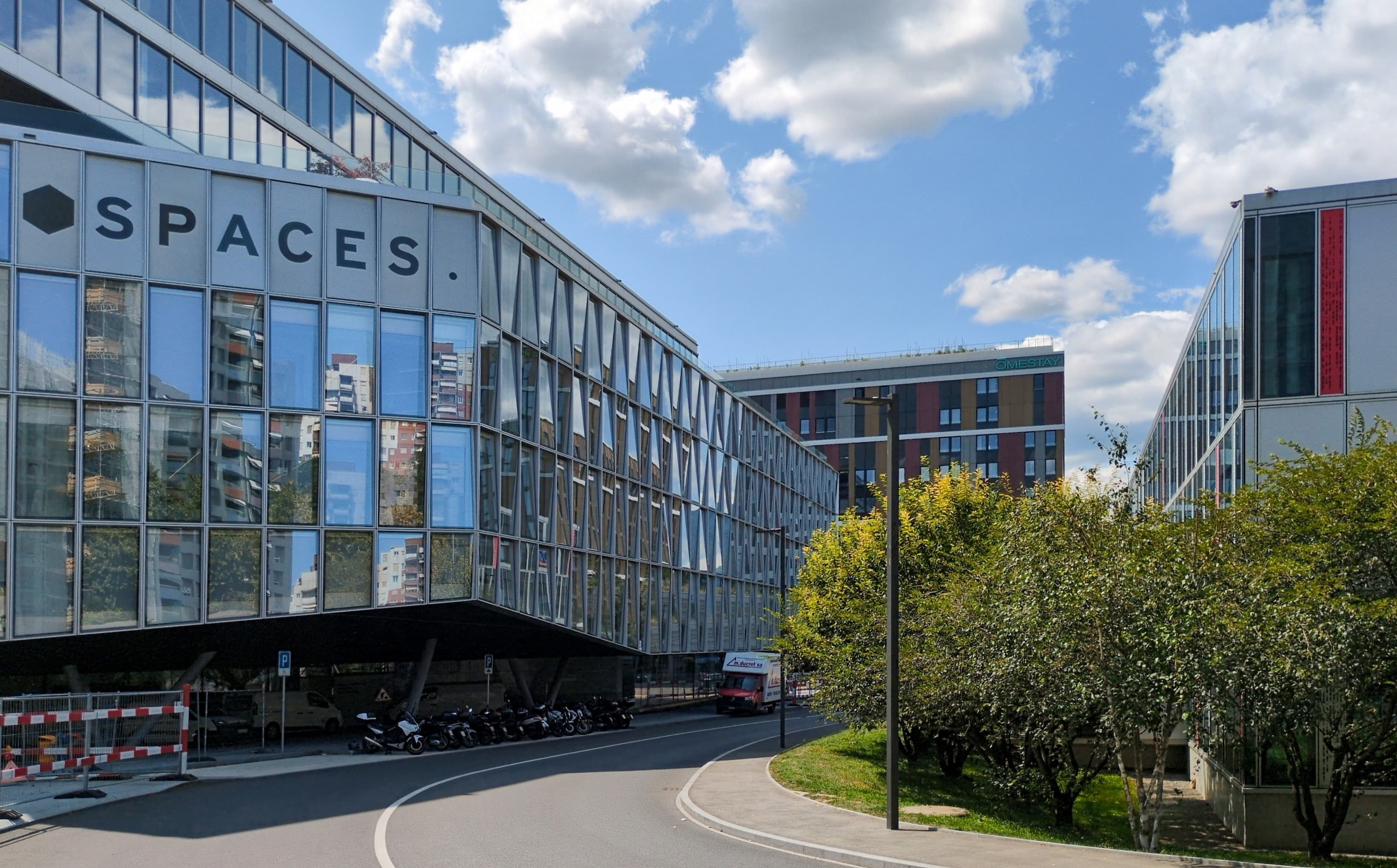 GENEVA, Quartier de l'Étang image 7