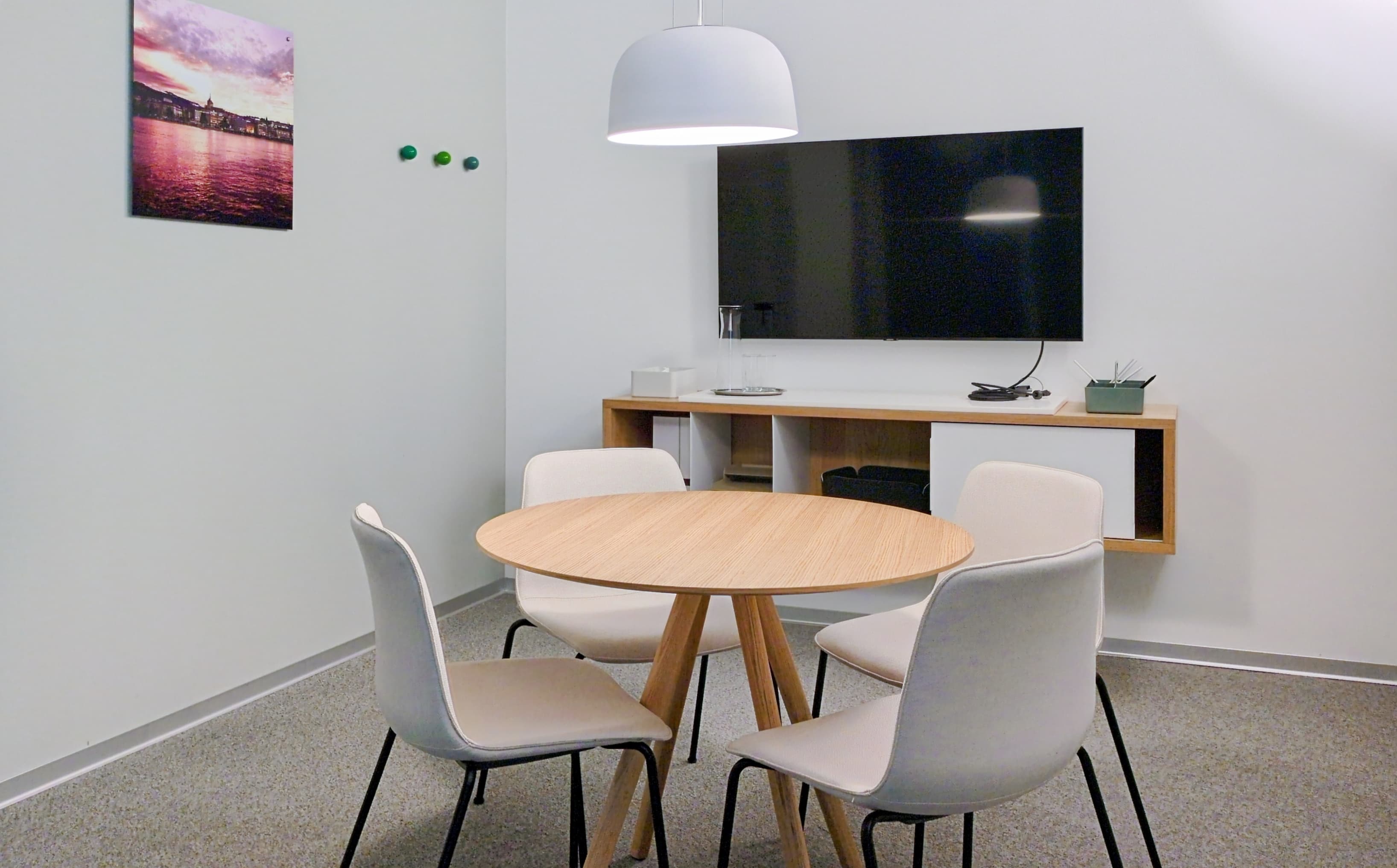 GENEVA, Quartier de l'Étang image 8