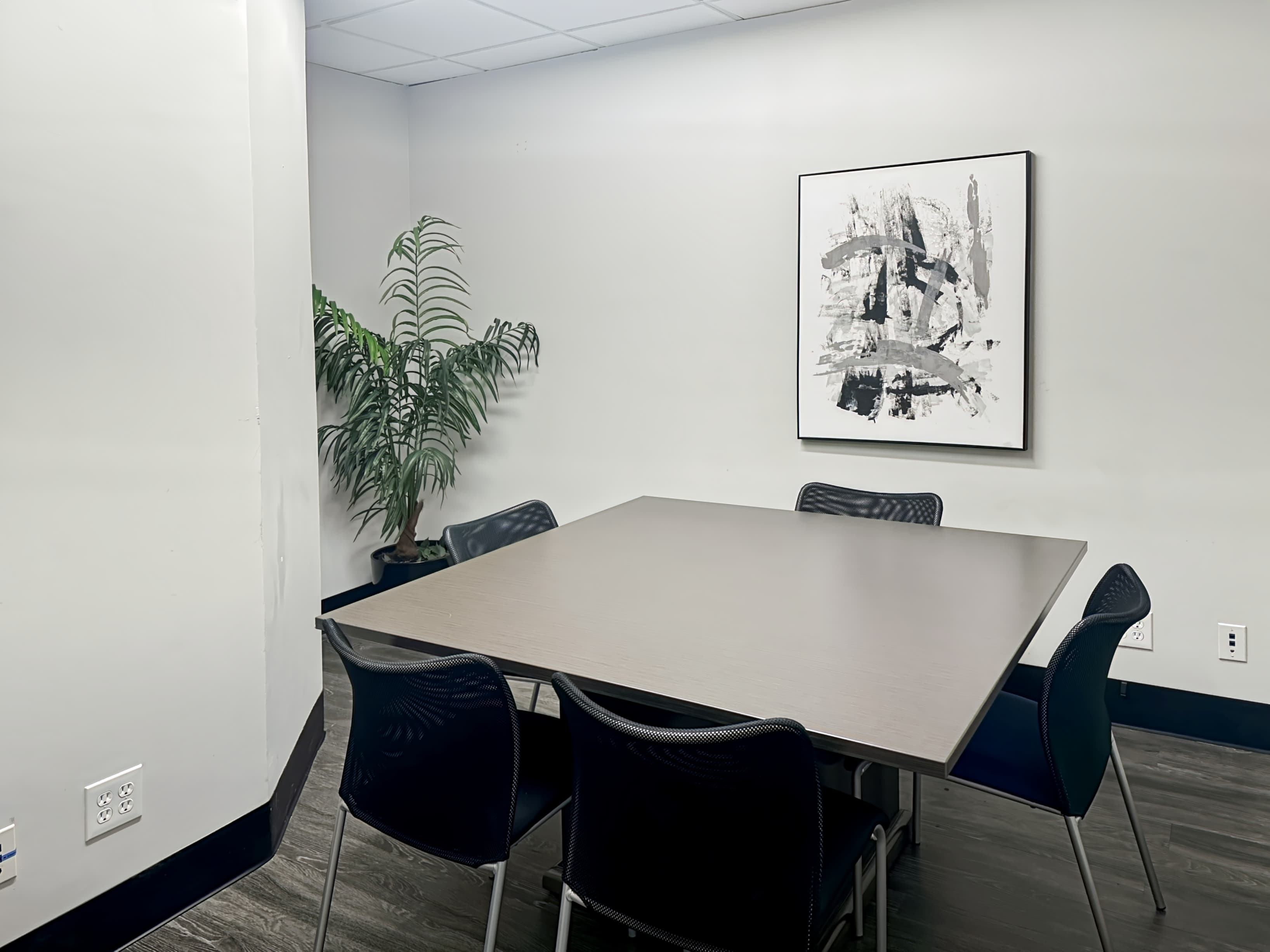 CA, Beverly Hills - N Camden Dr image 2 CA, Beverly Hills - N Camden Dr image 2