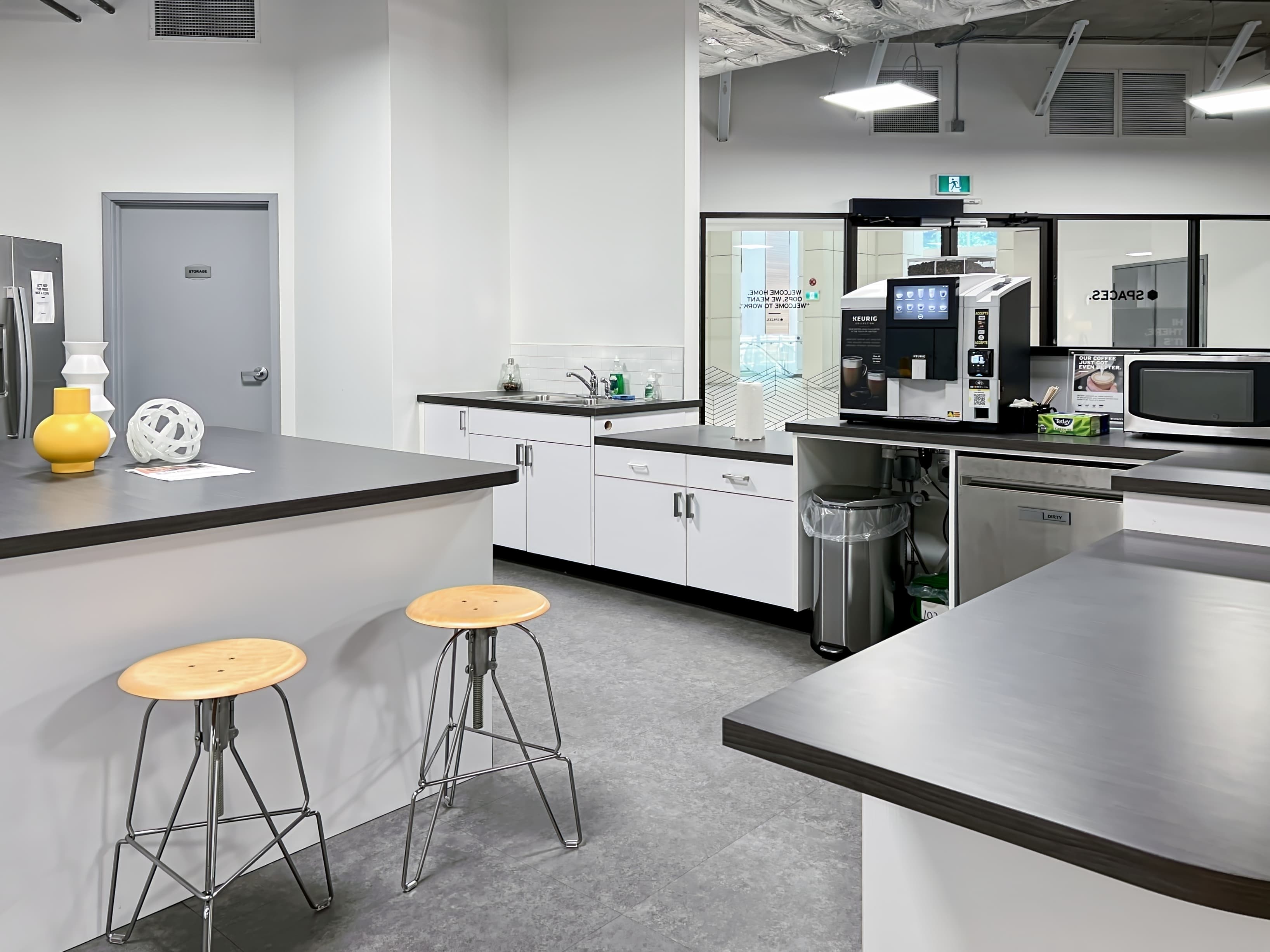 NS, Halifax - Barrington St image 3