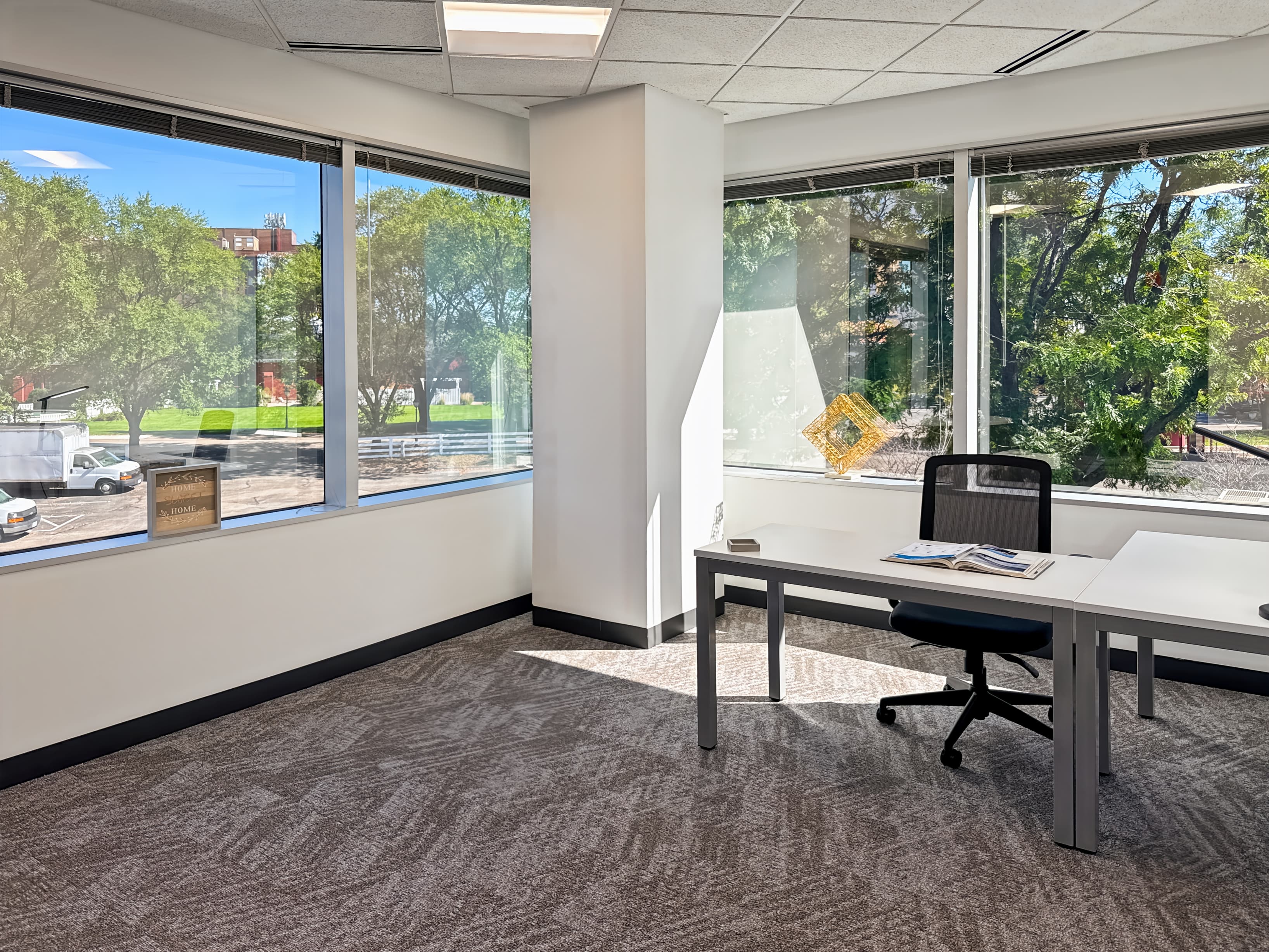 MN, Brooklyn Center - N Summit Dr image 10