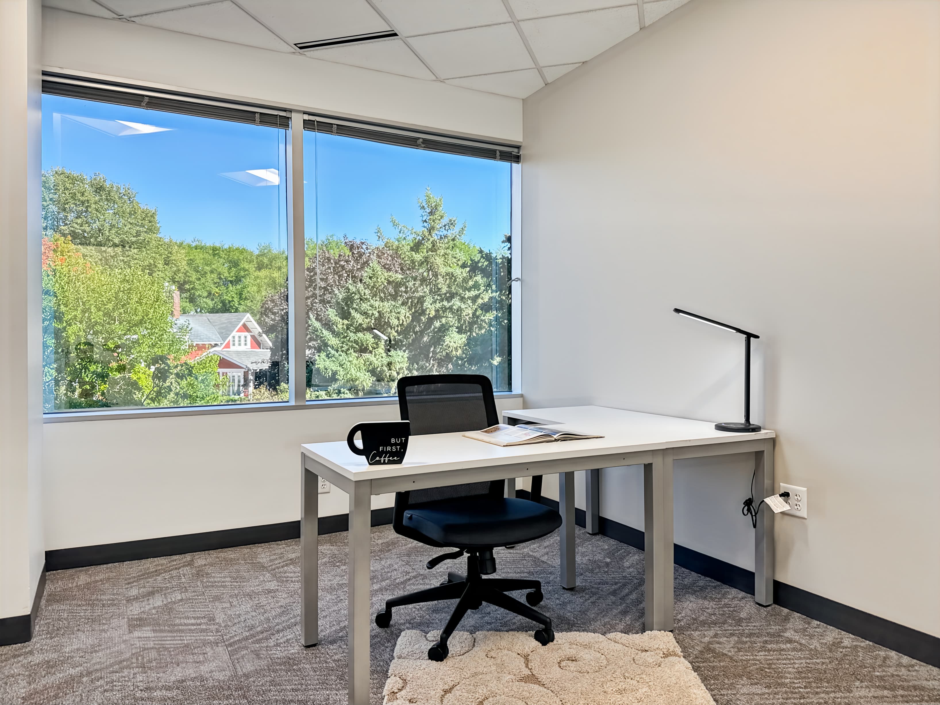 MN, Brooklyn Center - N Summit Dr image 7