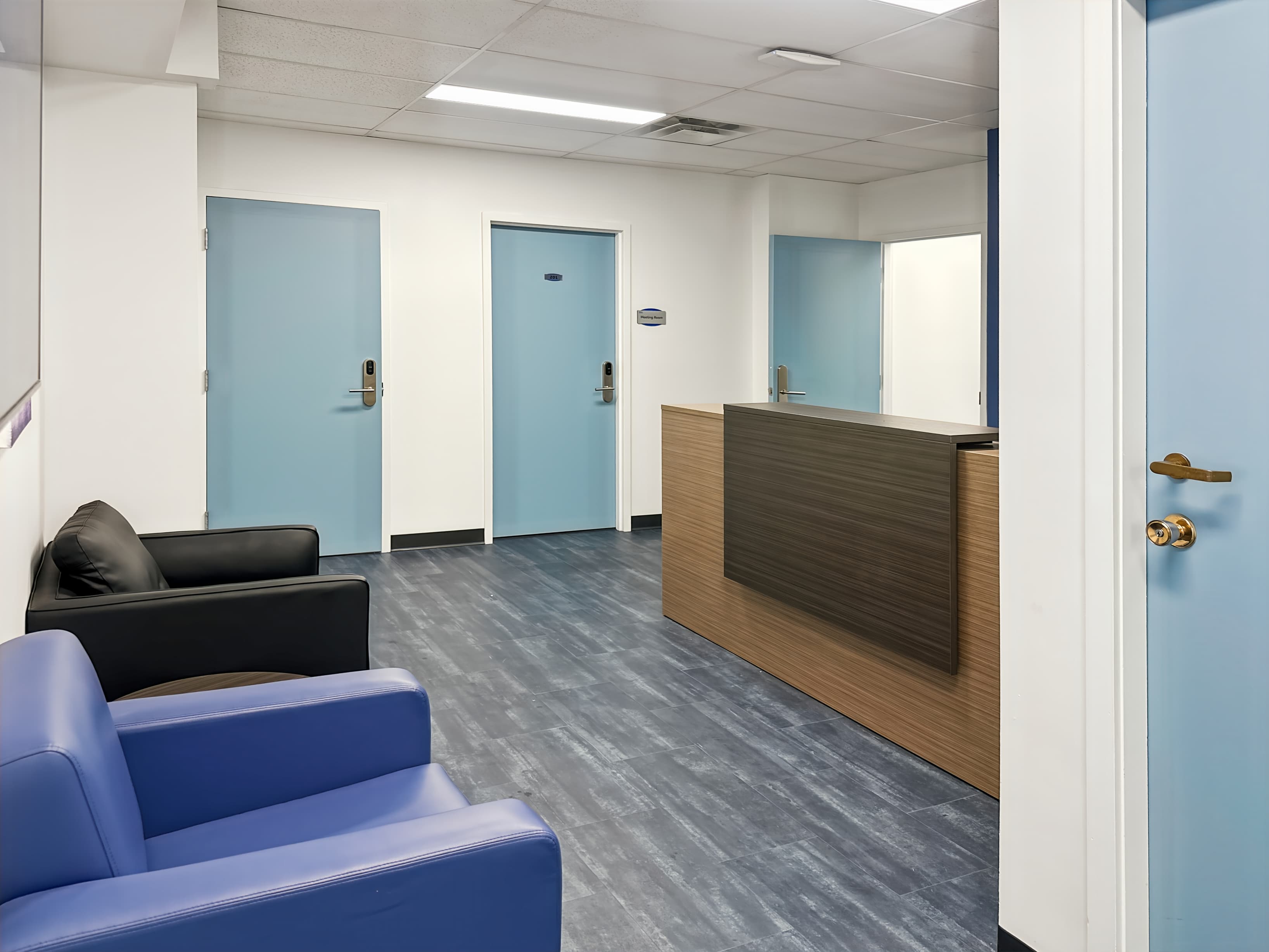 SK, Regina- 11th Ave image 7