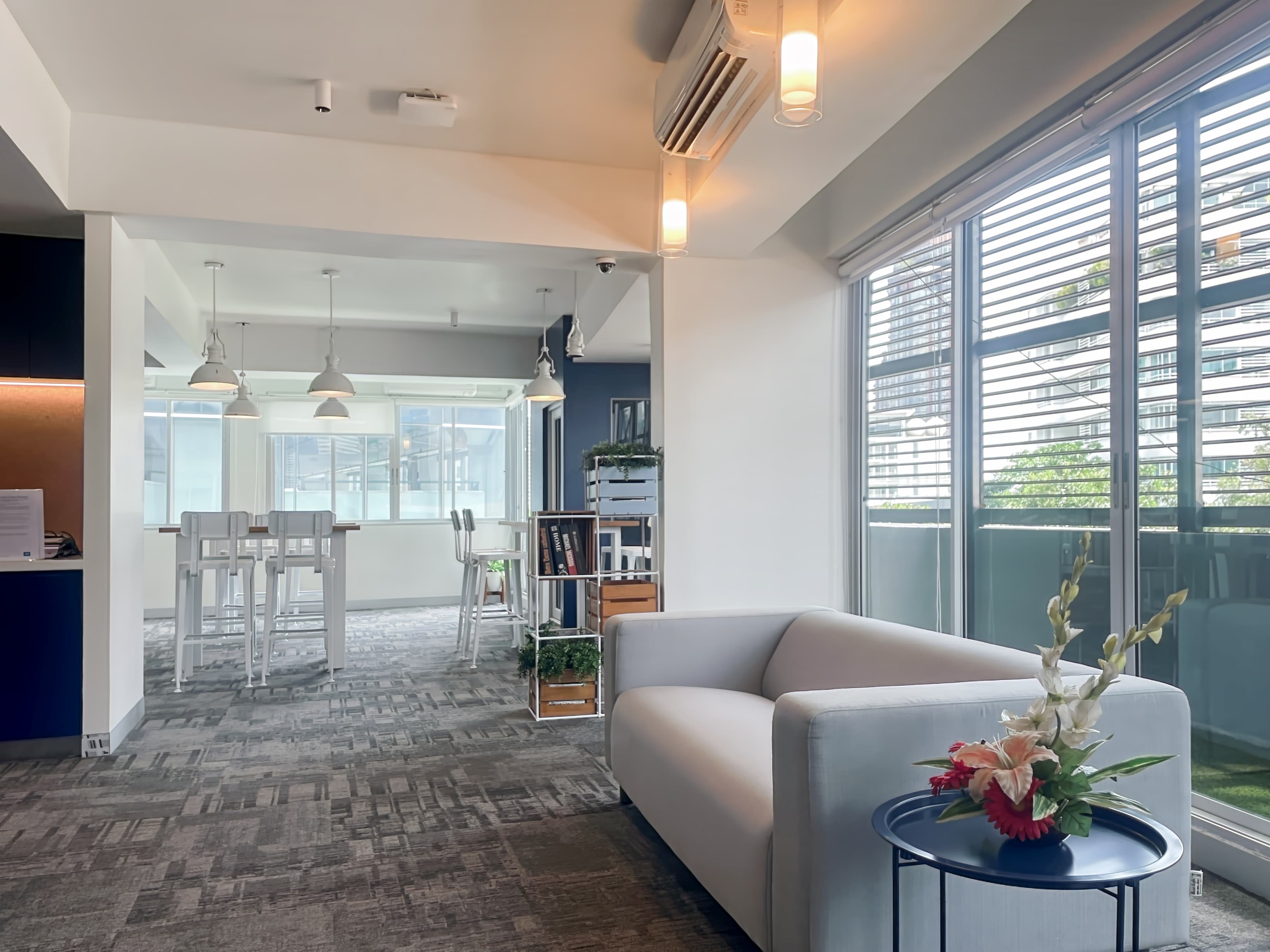 Bangkok, Blue Chips Building image 1 Bangkok, Blue Chips Building image 1