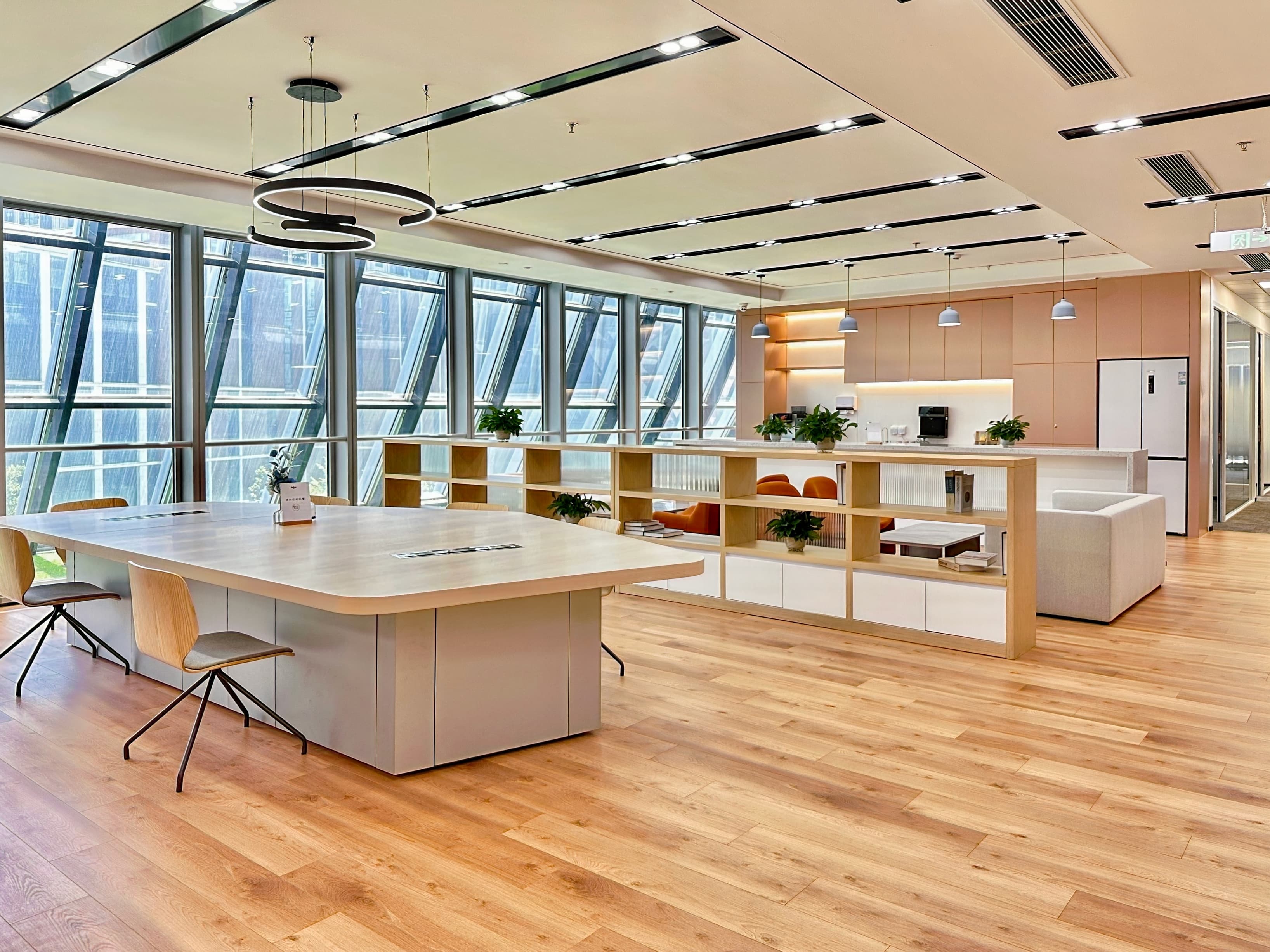 Shanghai, Reeb Building image 12