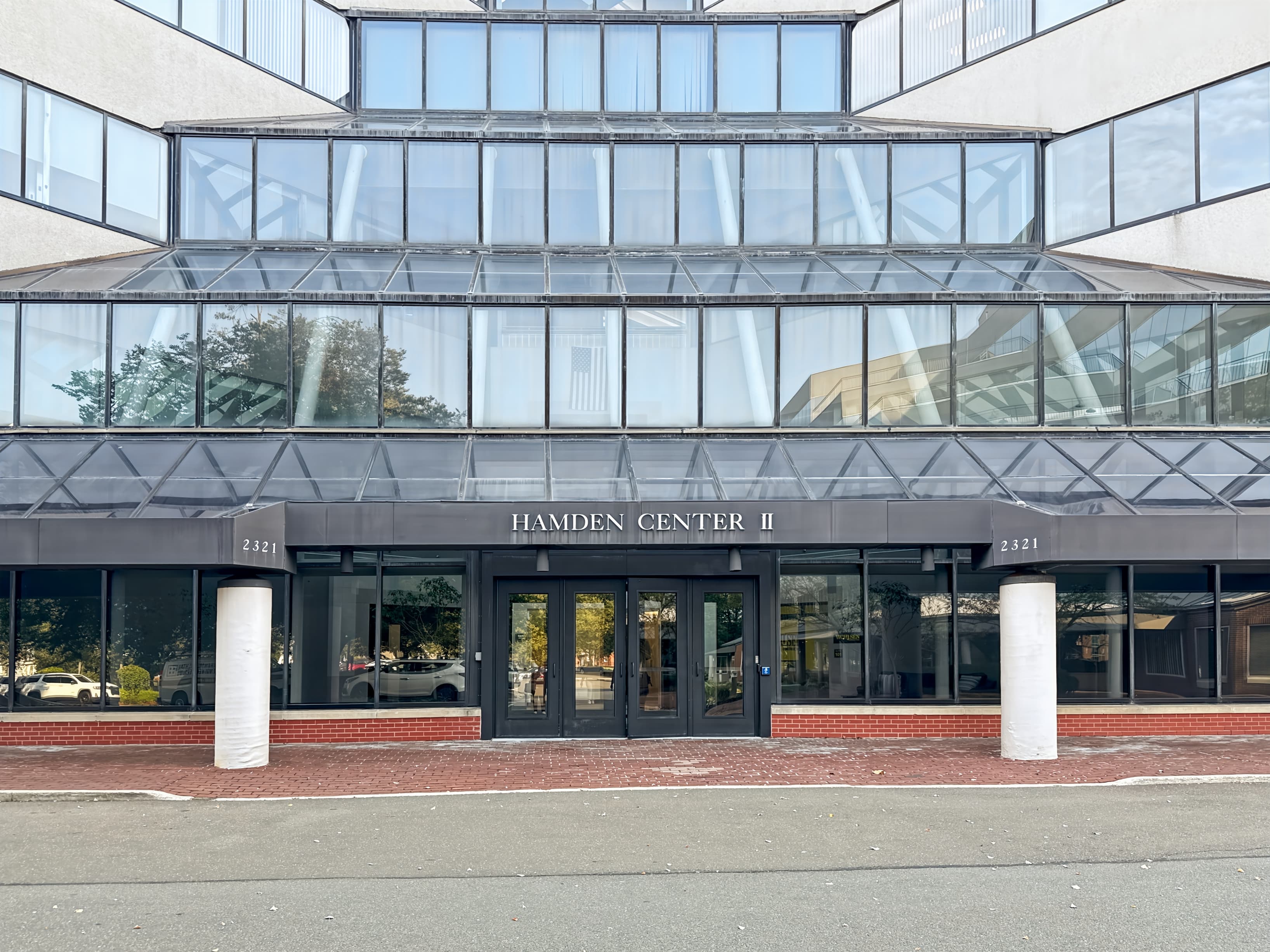 CT, Hamden- Whitney Ave image 4