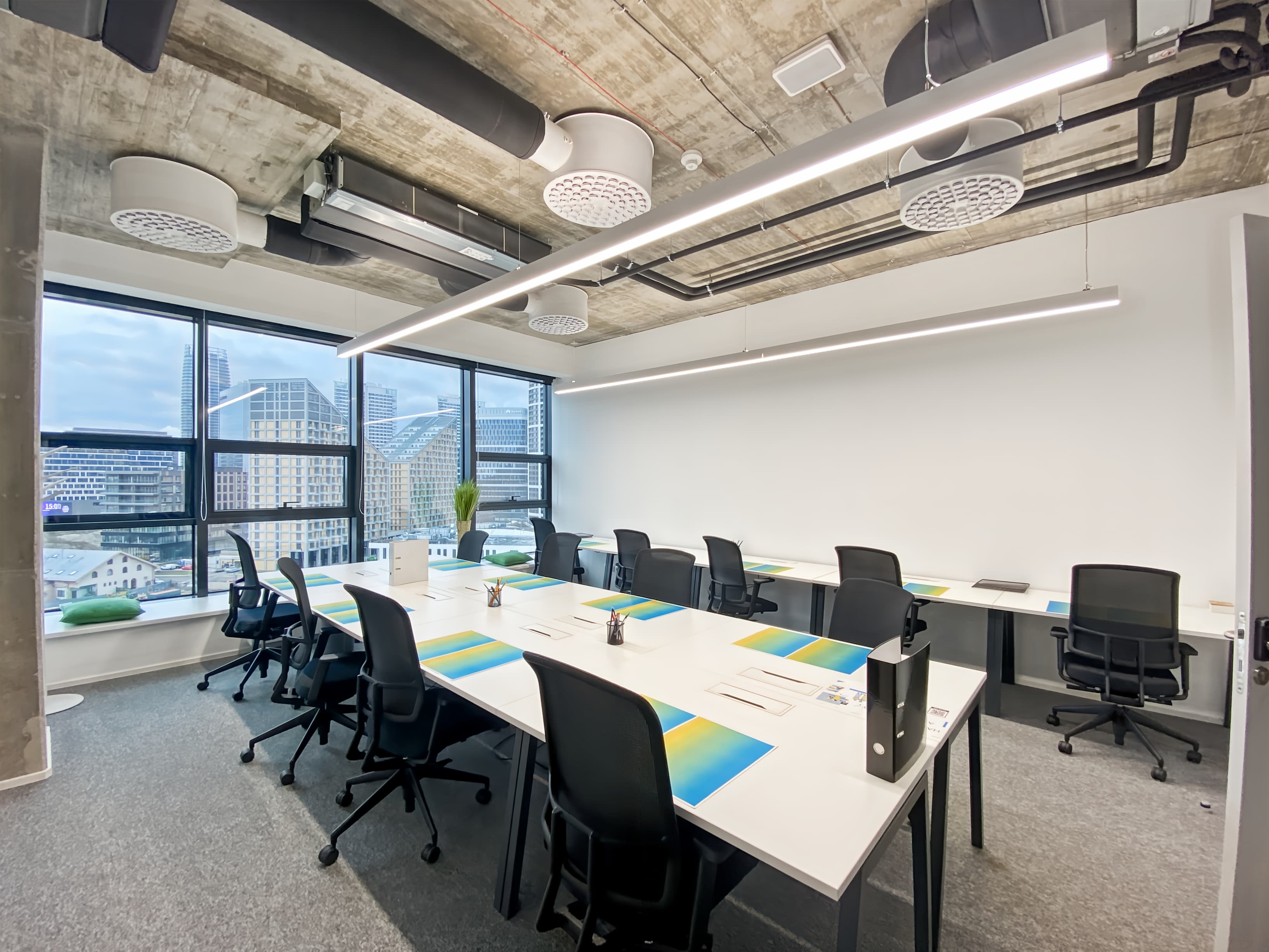 Bratislava, Nivy Tower image 11