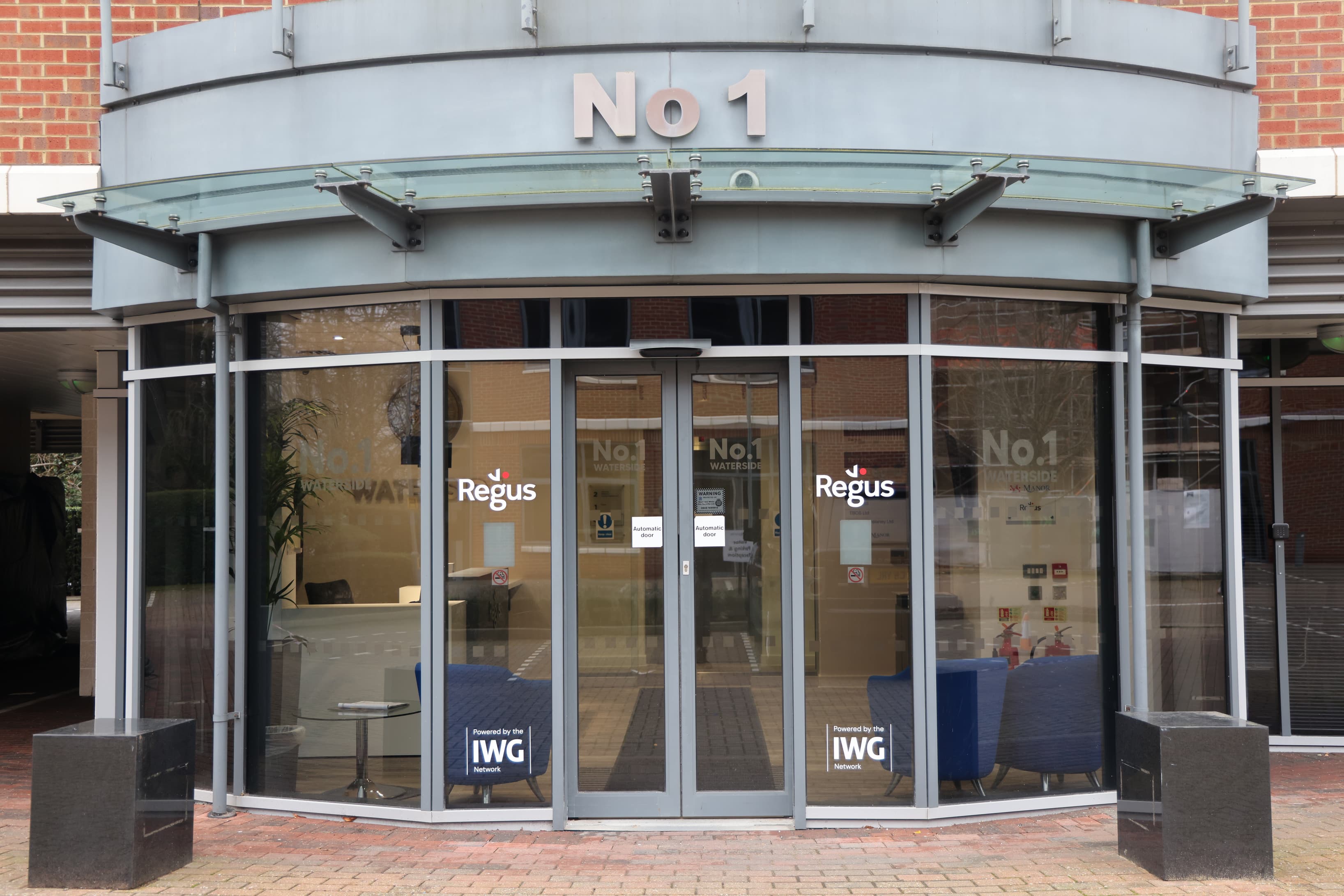 Harpenden, Waterside image 5