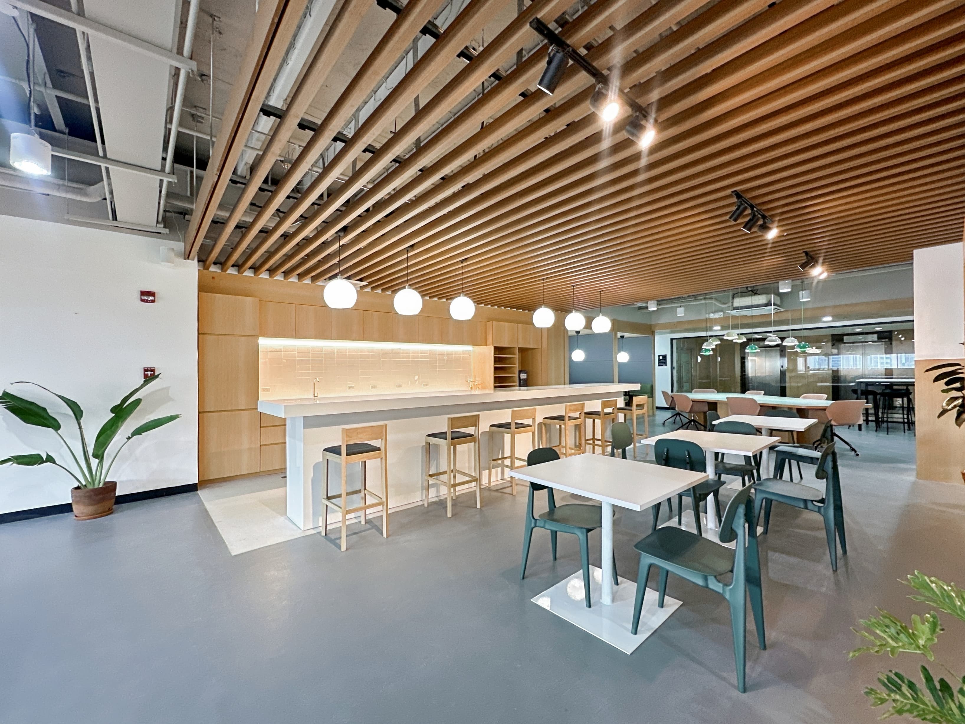 Makati, PNB Makati Center image 12 Makati, PNB Makati Center image 12