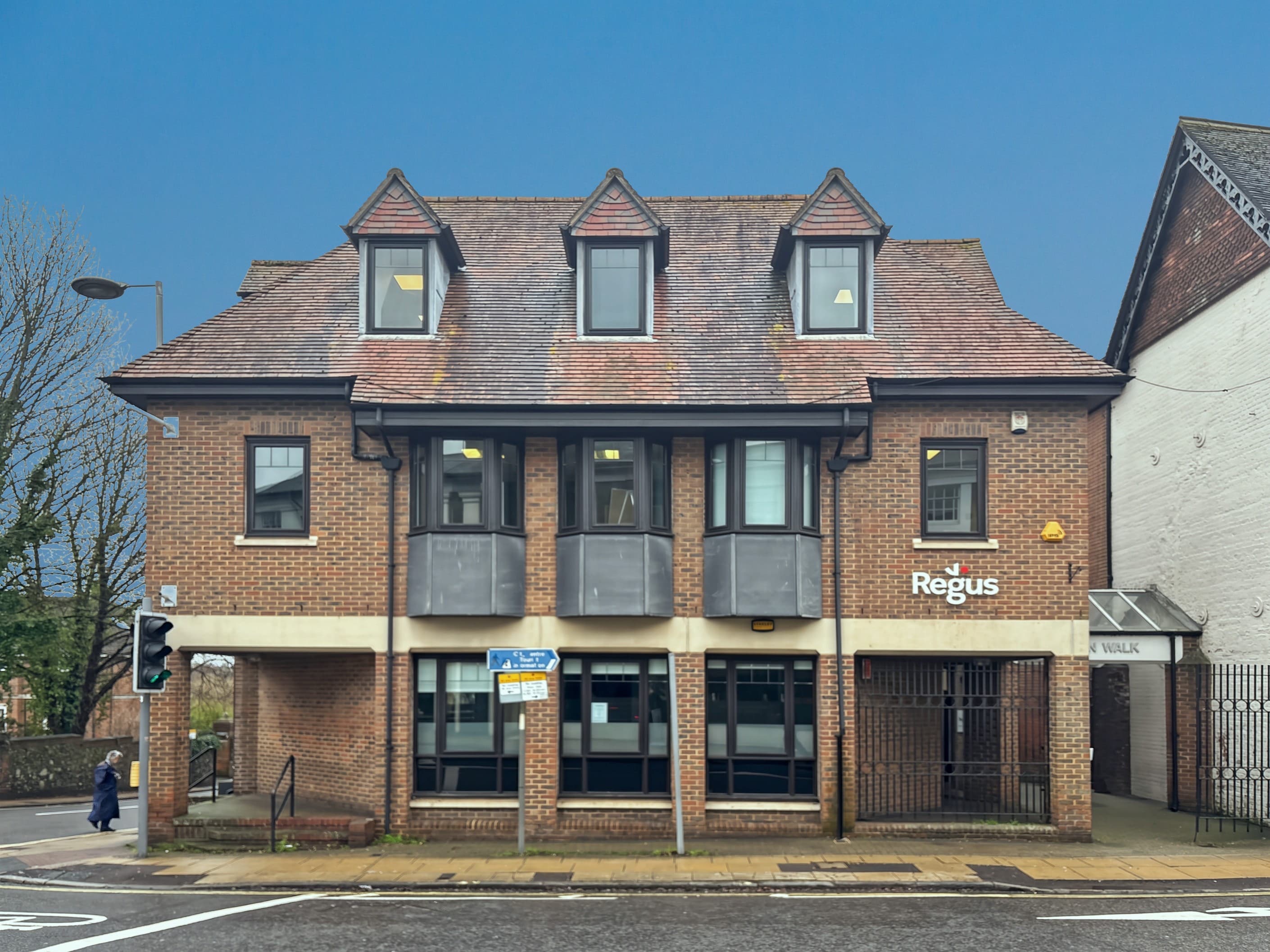 Winchester, Crown Walk image 10