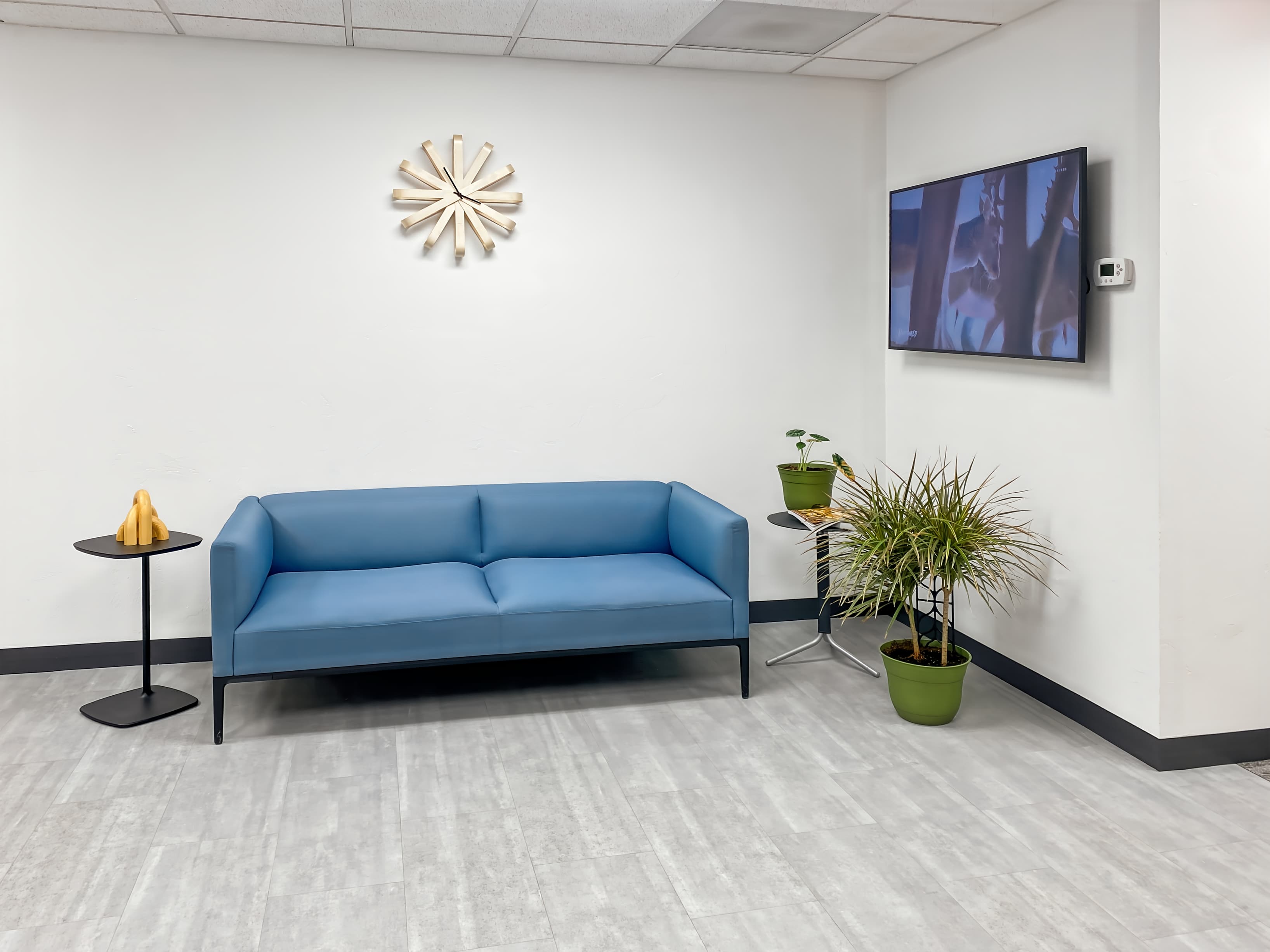 WI, Green Bay - Velp Ave. image 4 WI, Green Bay - Velp Ave. image 4