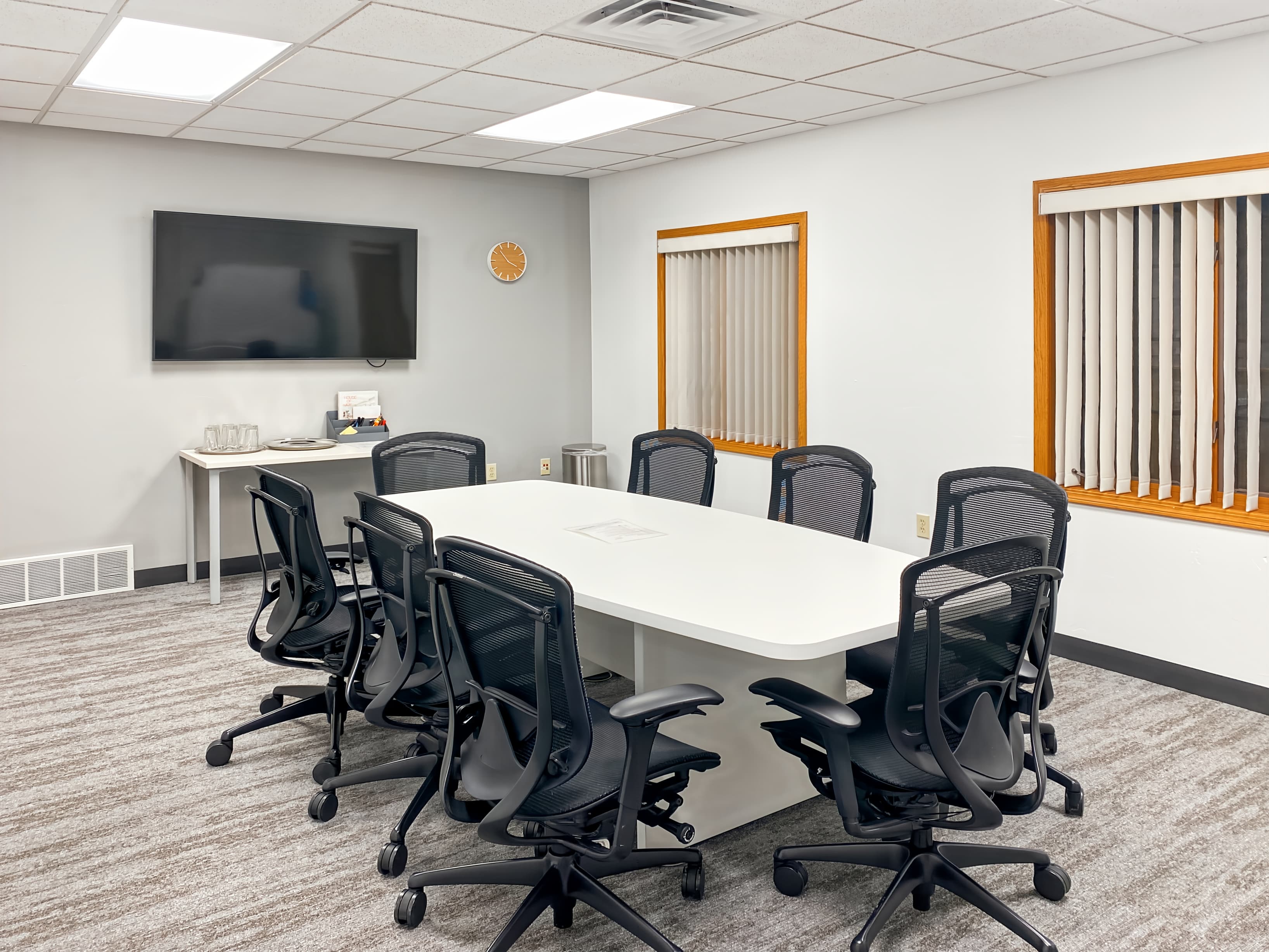 WI, Green Bay - Velp Ave. image 12 WI, Green Bay - Velp Ave. image 12