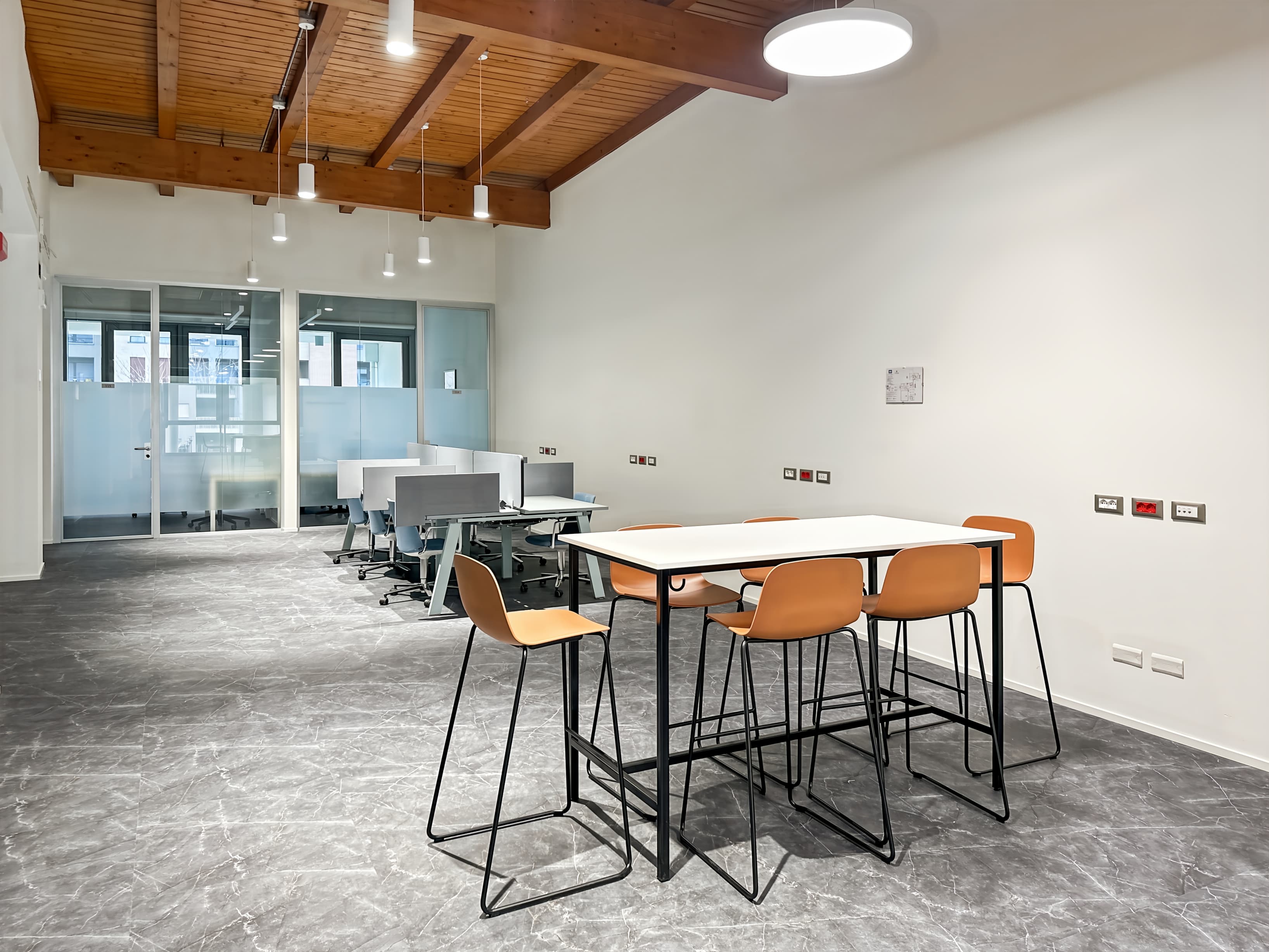 Milan, Adriano image 1