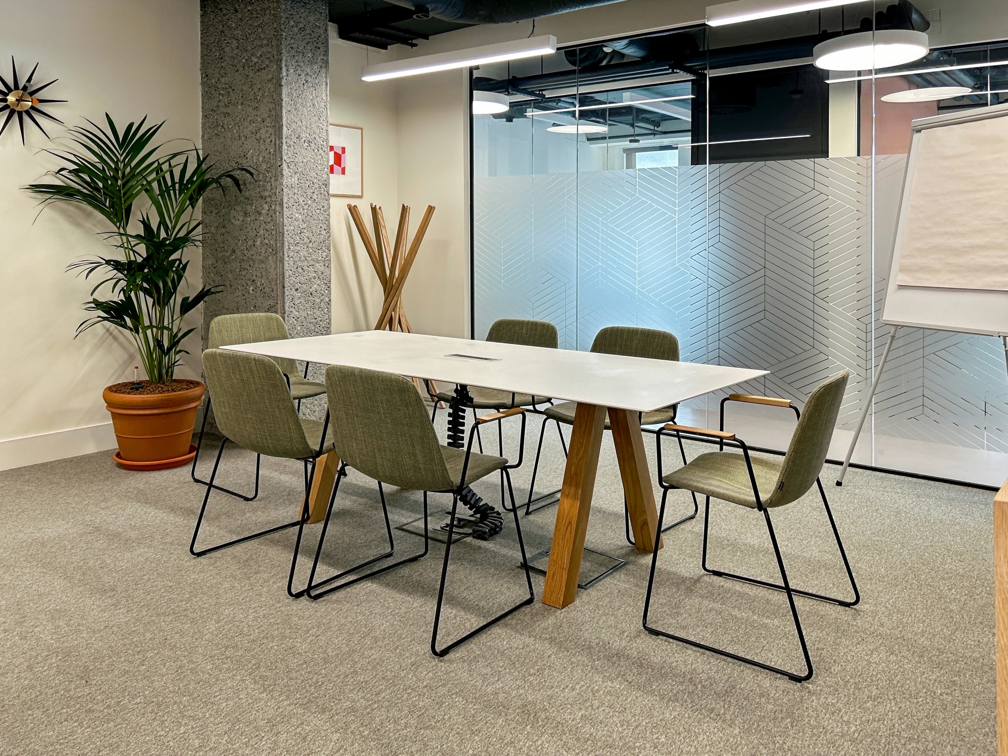 Dublin, Spaces Donnybrook House image 12