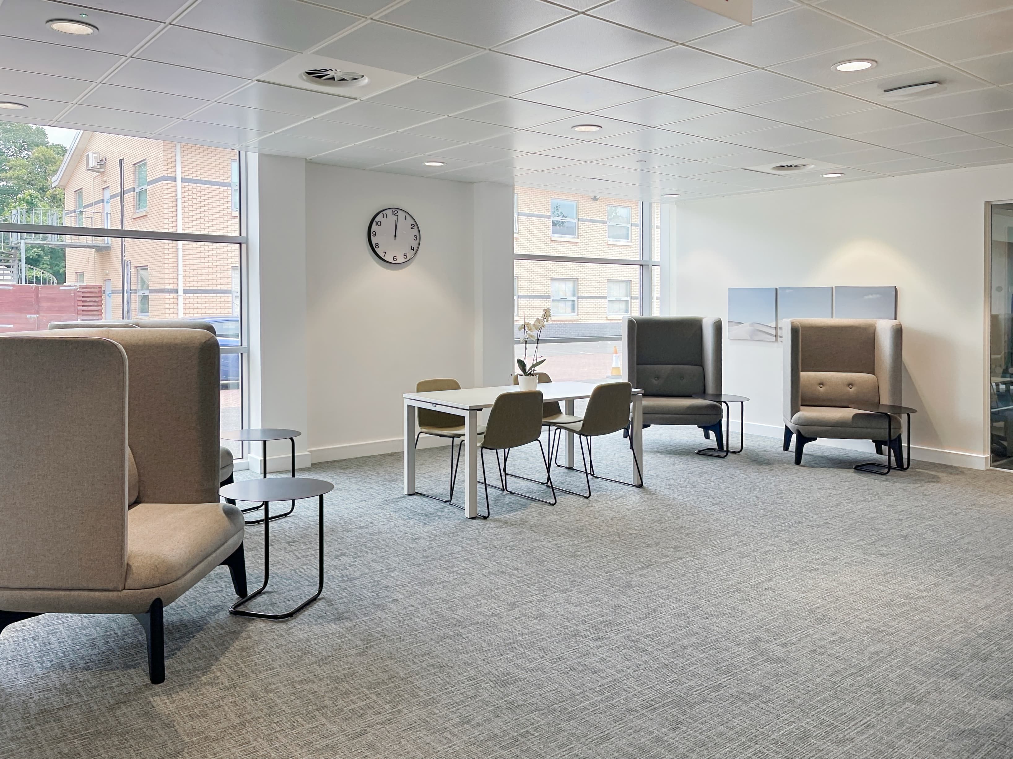 Birmingham Business Park image 9