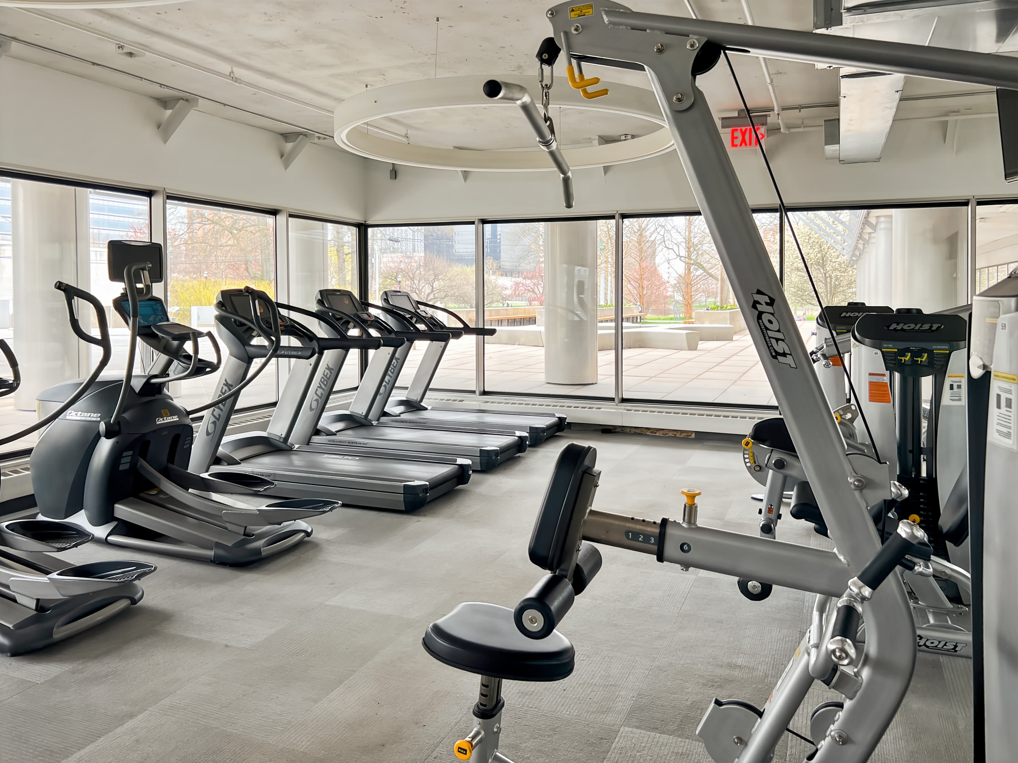 CT, Stamford - West Broad St image 13