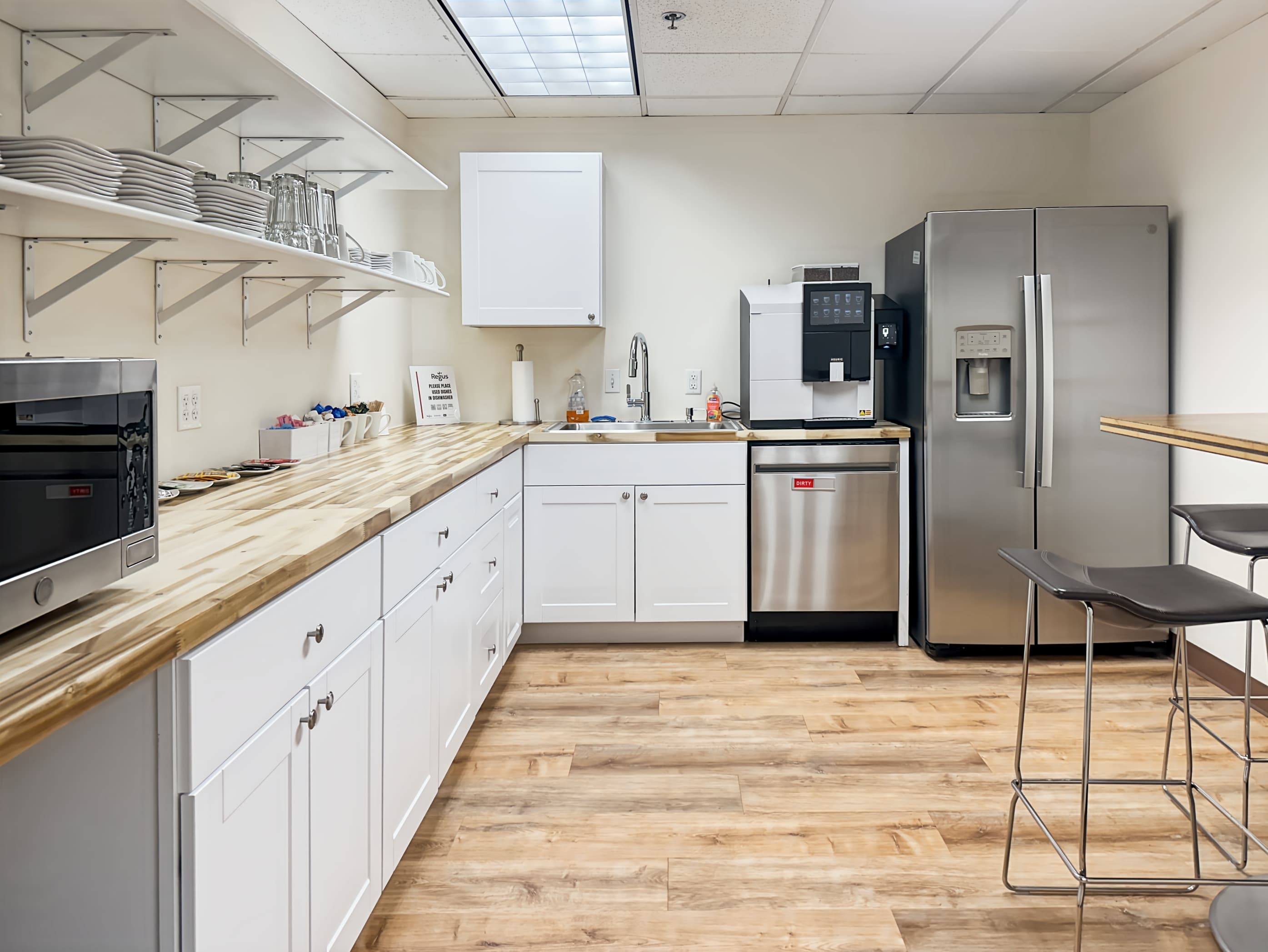 CO, Boulder - Center Green Dr image 2